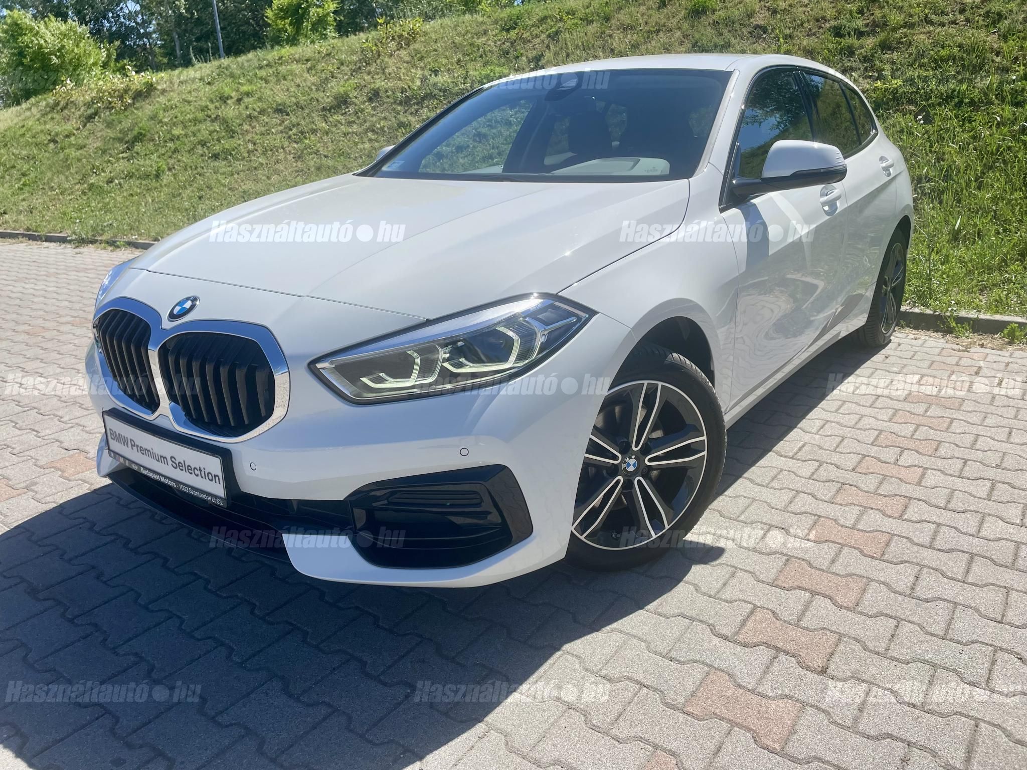 BMW 118 2023/11 - 1