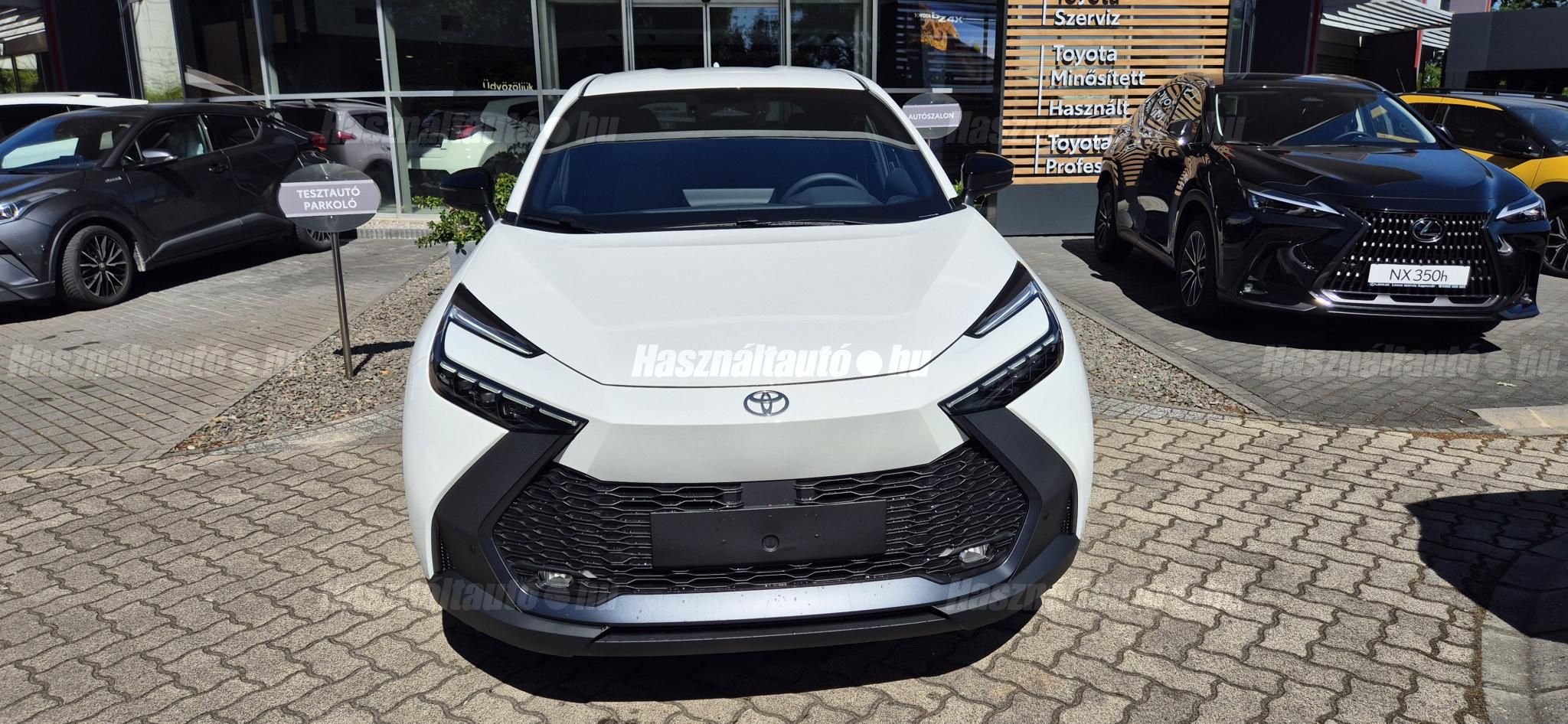 TOYOTA C-HR 2026 - 1