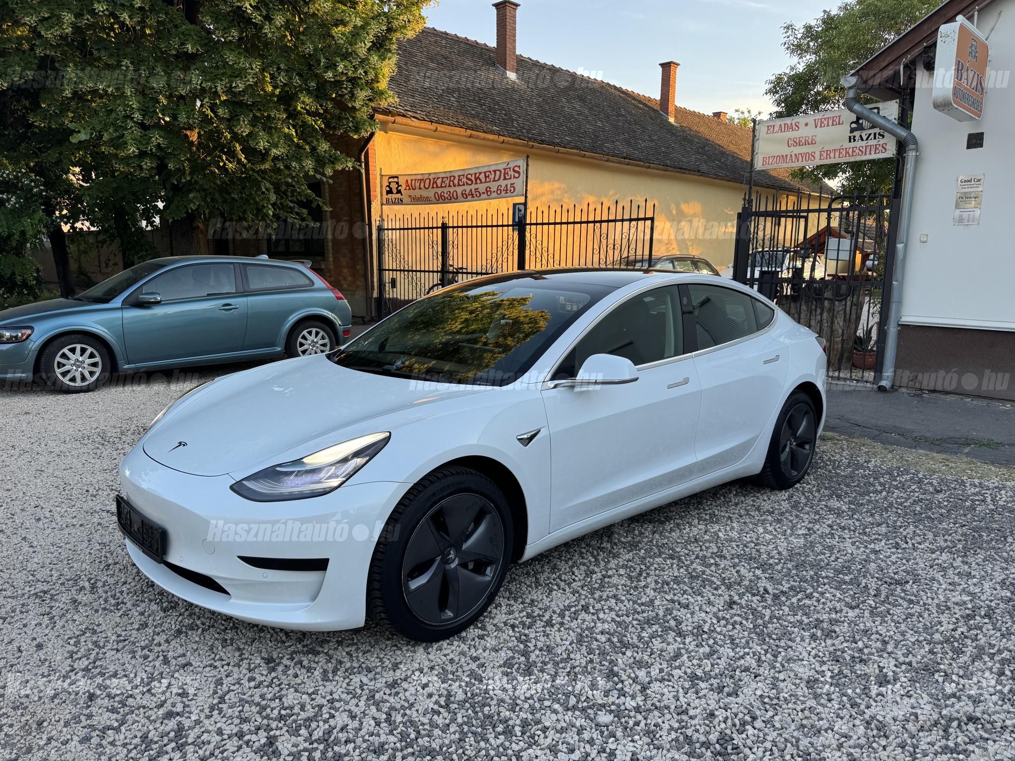 TESLA MODEL 3 2020/12 - 1