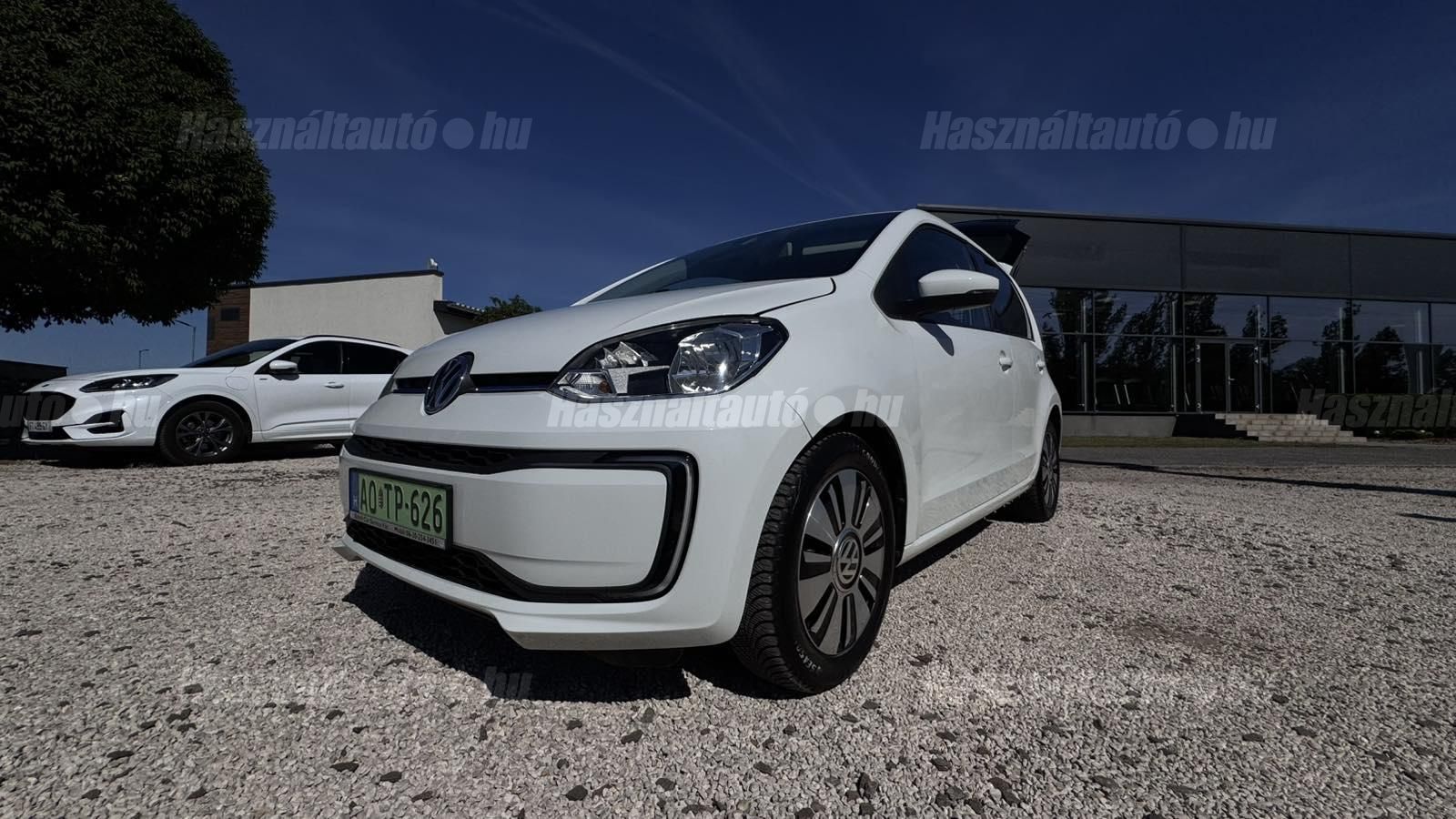 VOLKSWAGEN UP 2018/8 - 1