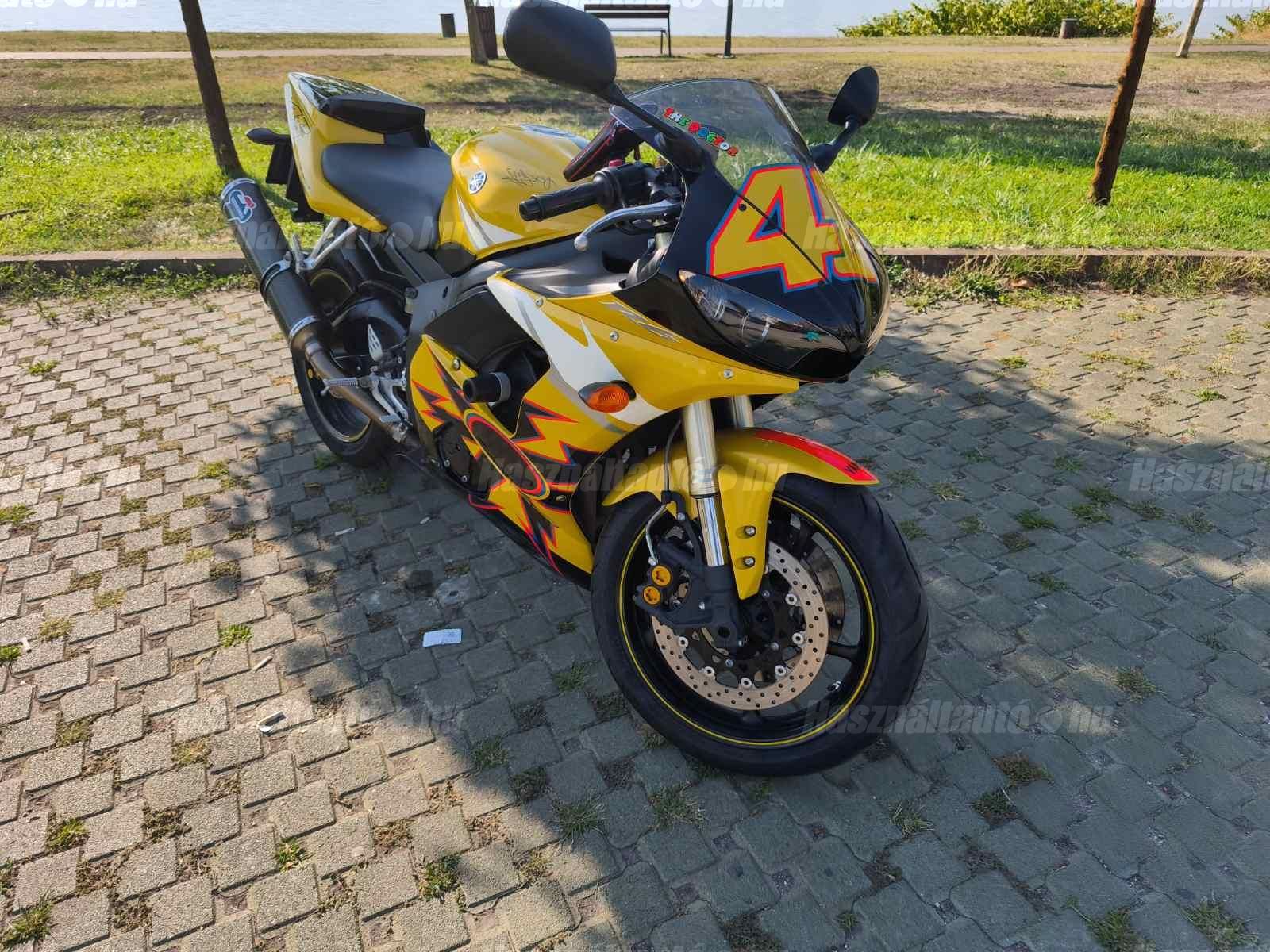 YAMAHA YZF R6 2005/5 - 1
