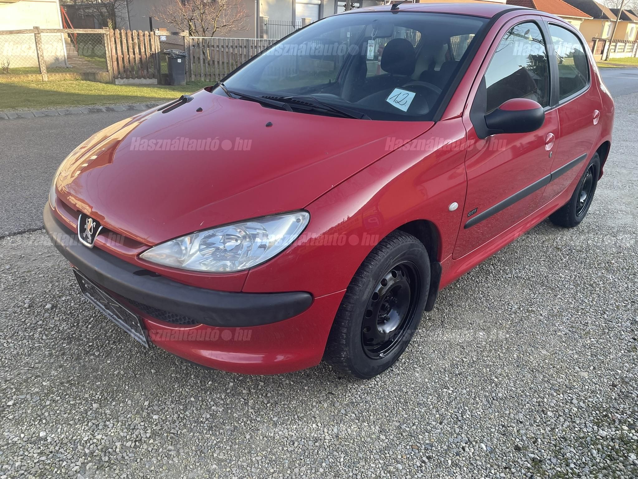 PEUGEOT 206 2005 - 1
