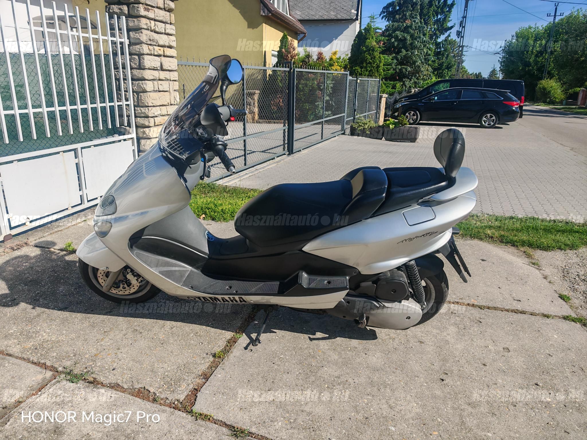 YAMAHA YP 180 MAJESTY 2004/5 - 1