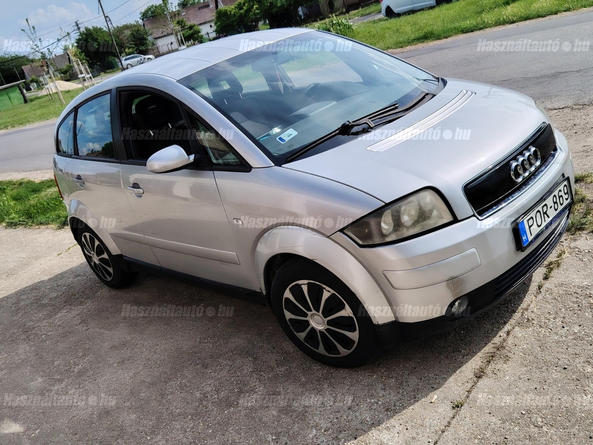 AUDI A2 2002/6 - 1