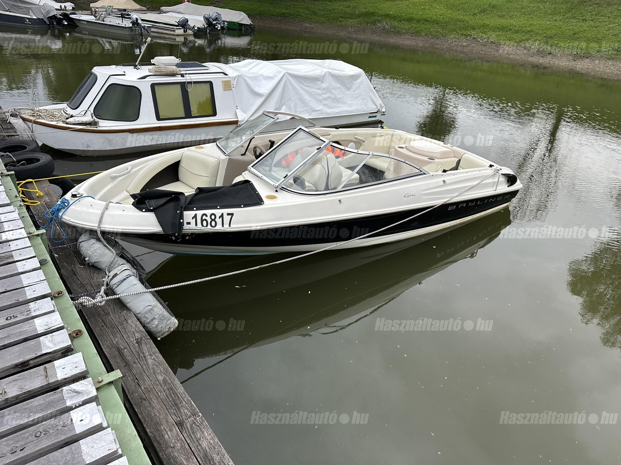 BAYLINER 2000 - 1