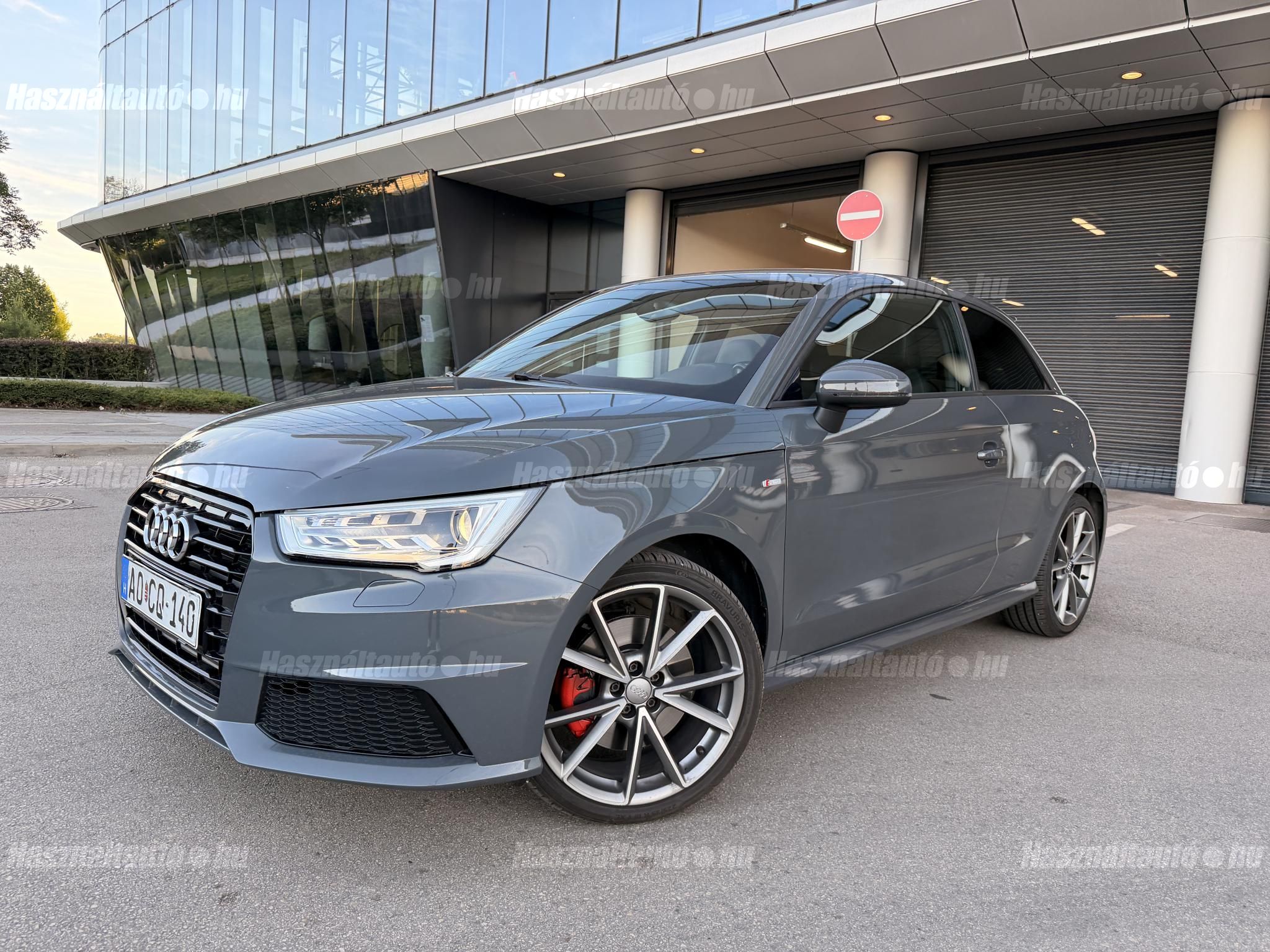 AUDI A1 2015/11 - 1