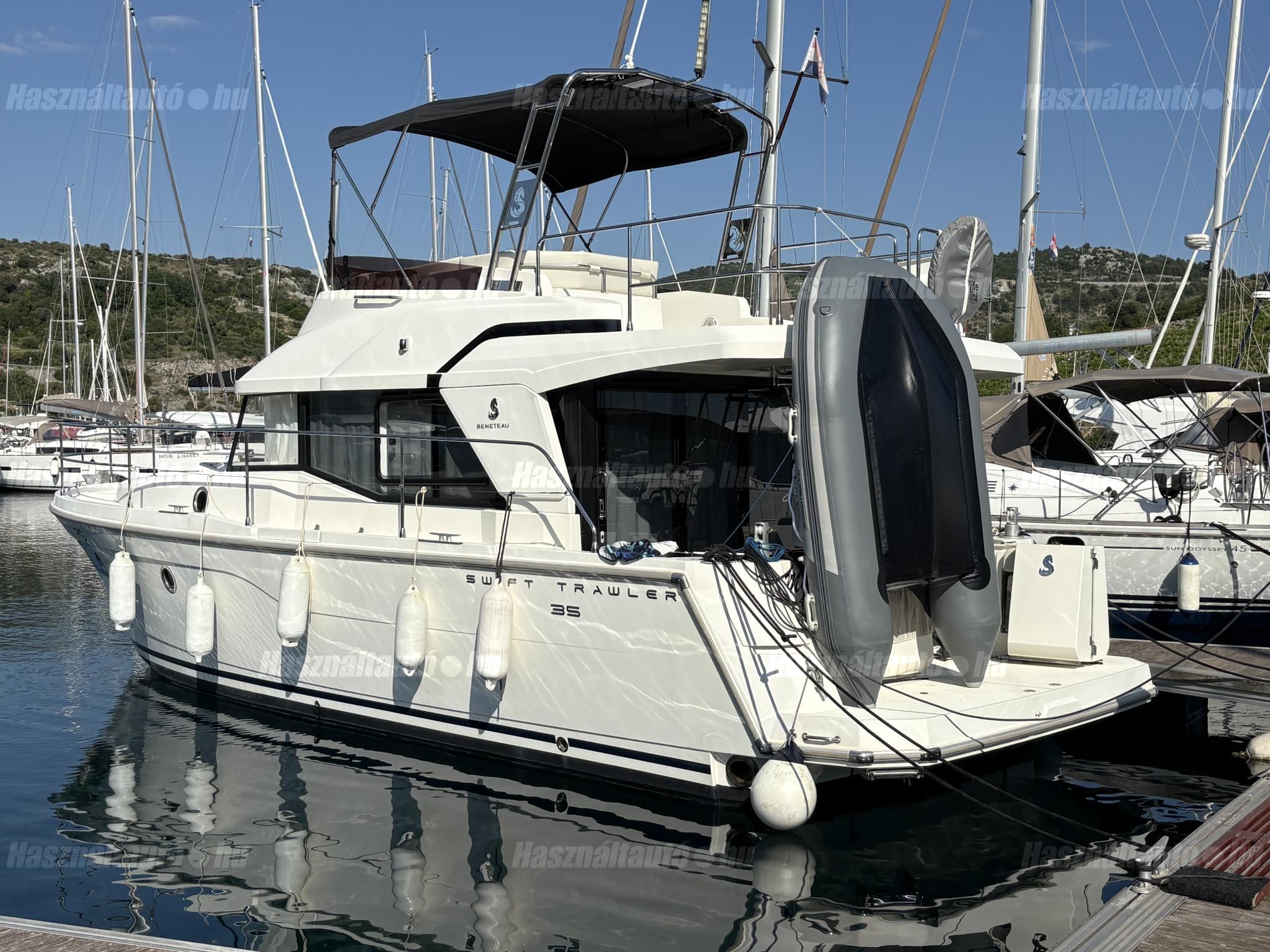 Swift Trawler 35