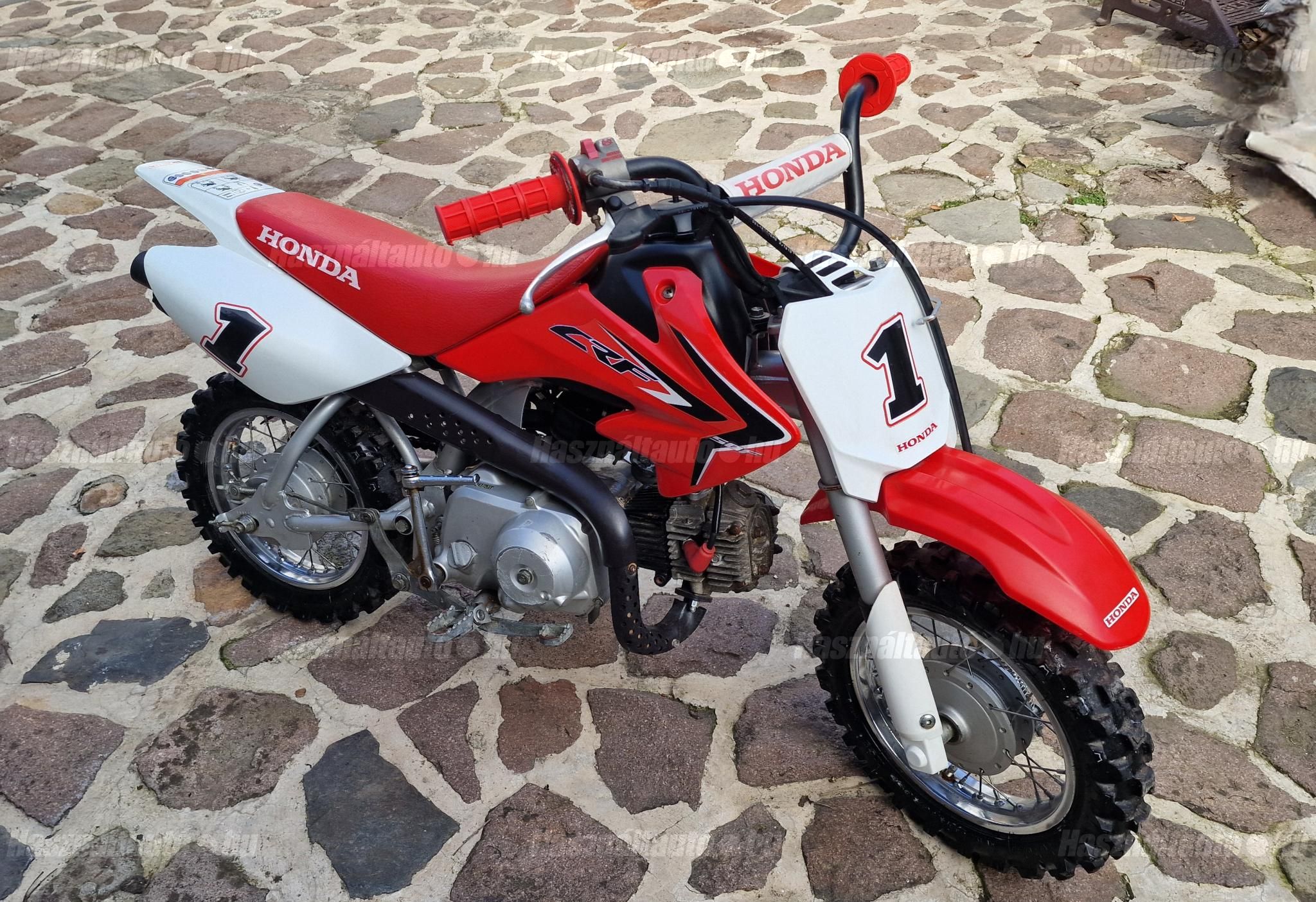 HONDA CRF 50 F 2014 - 1