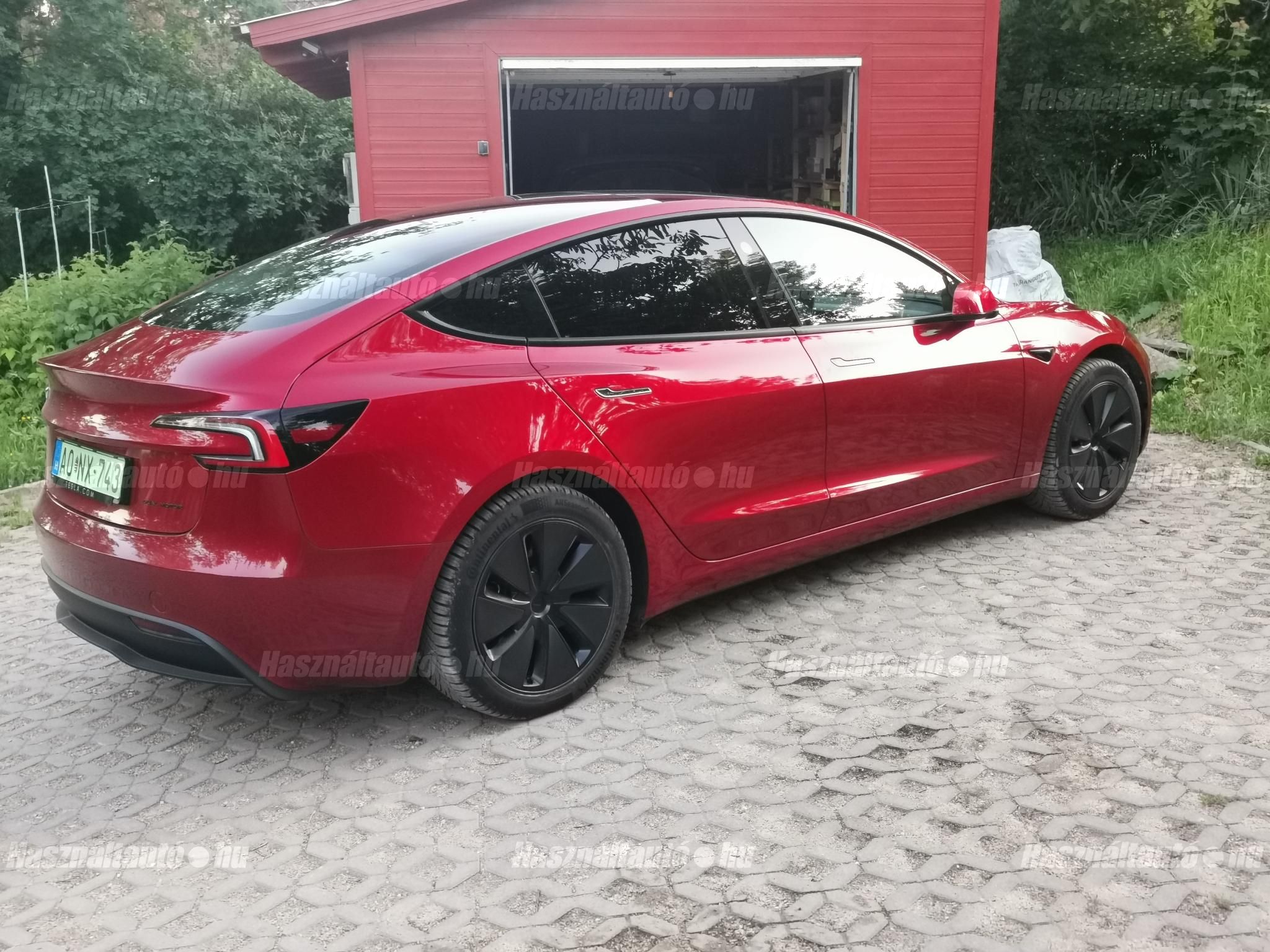 TESLA MODEL 3 2025/12 - 1