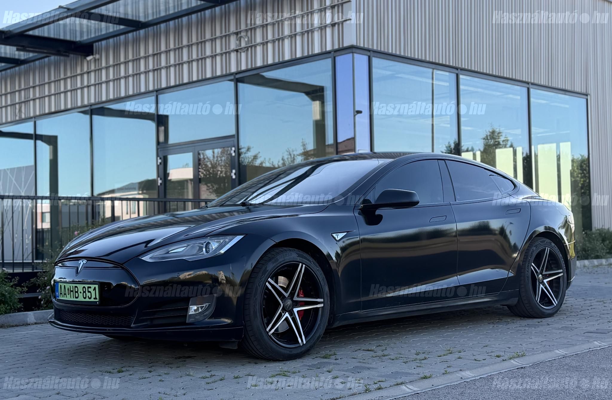 TESLA MODEL S 2014/12 - 1