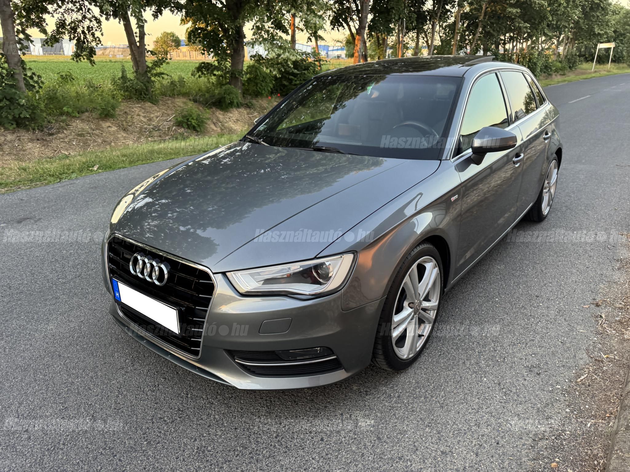 AUDI A3 2014/6 - 1