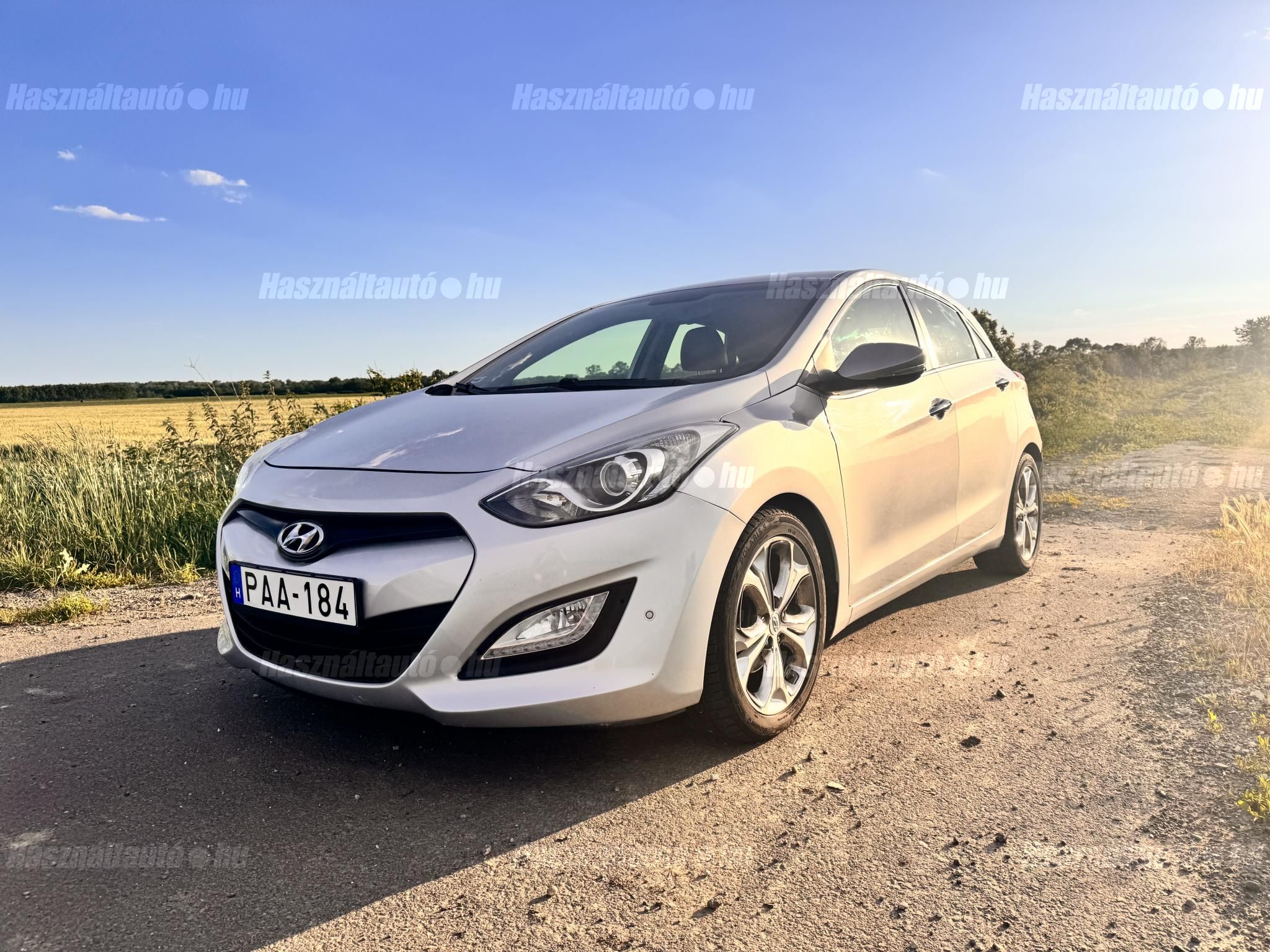 HYUNDAI I30 2014/3 - 1