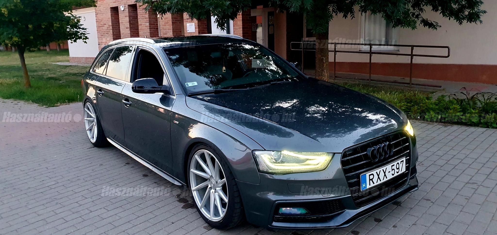 AUDI A4 2013/12 - 1