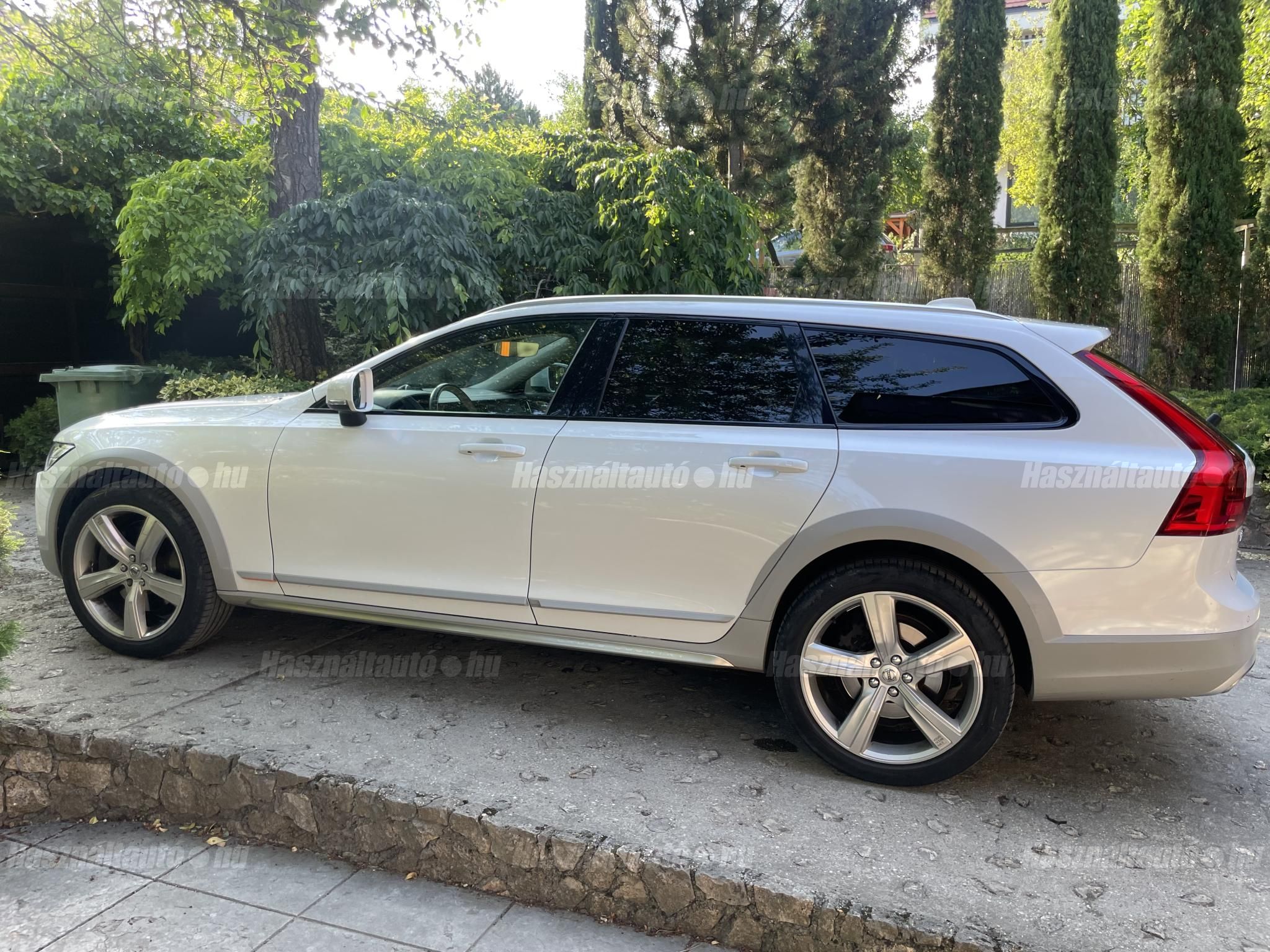 VOLVO V90 2018/4 - 1