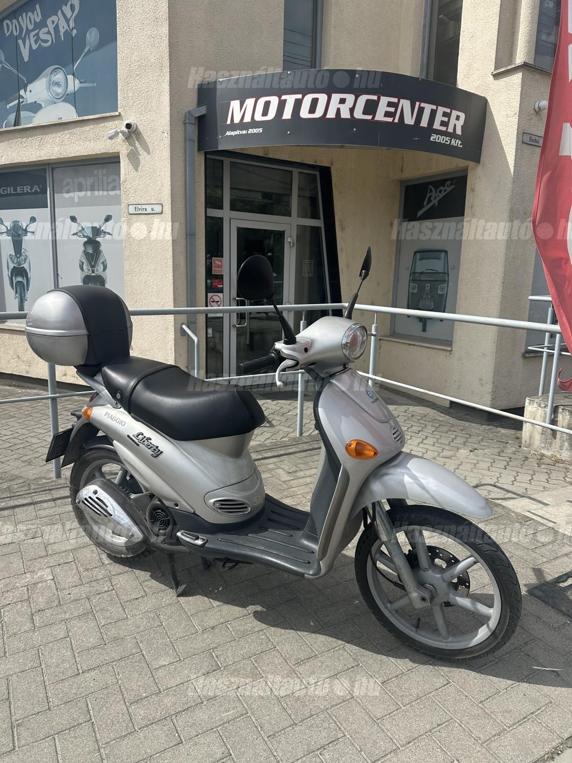 PIAGGIO LIBERTY 125 2001/12 - 1