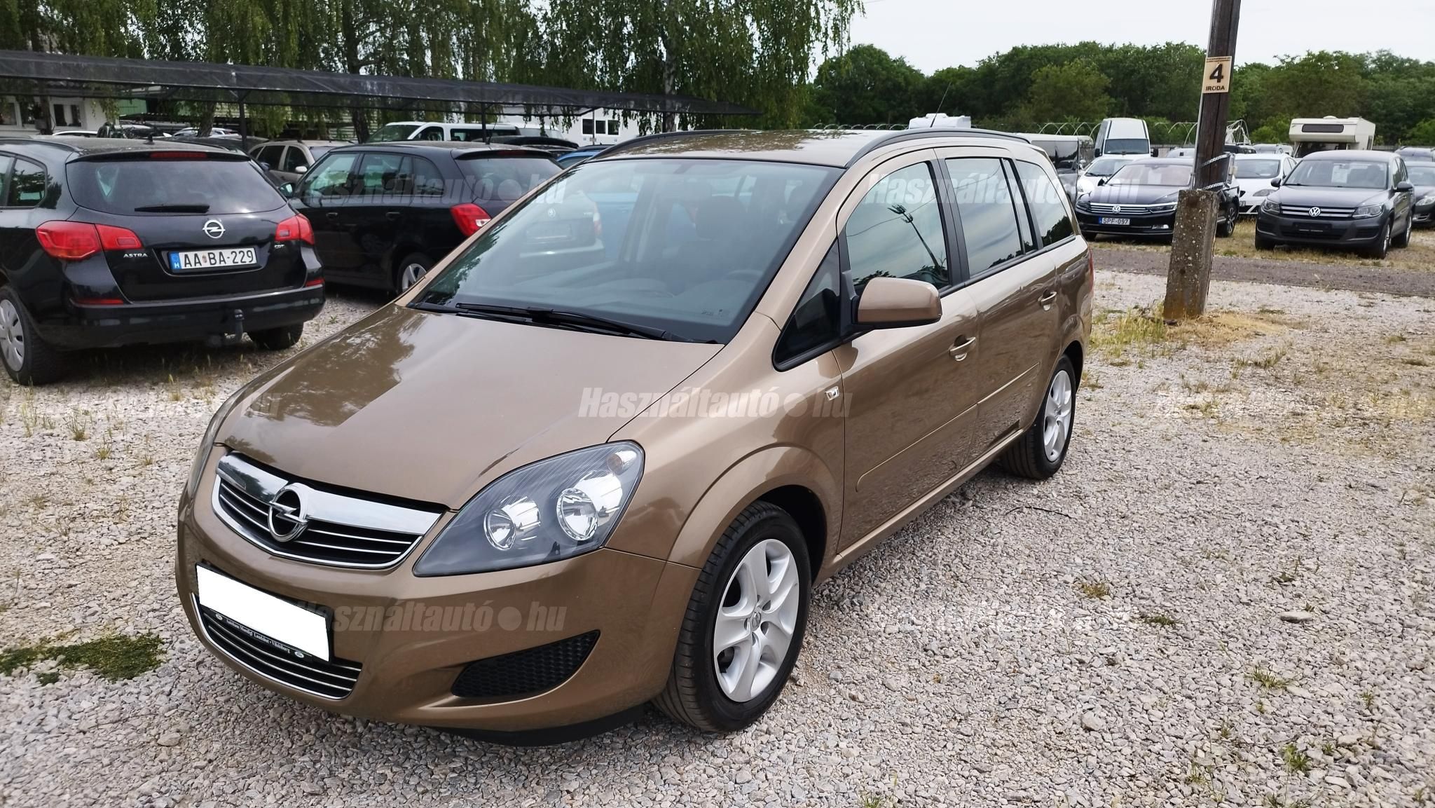 OPEL ZAFIRA B 2013/2 - 1