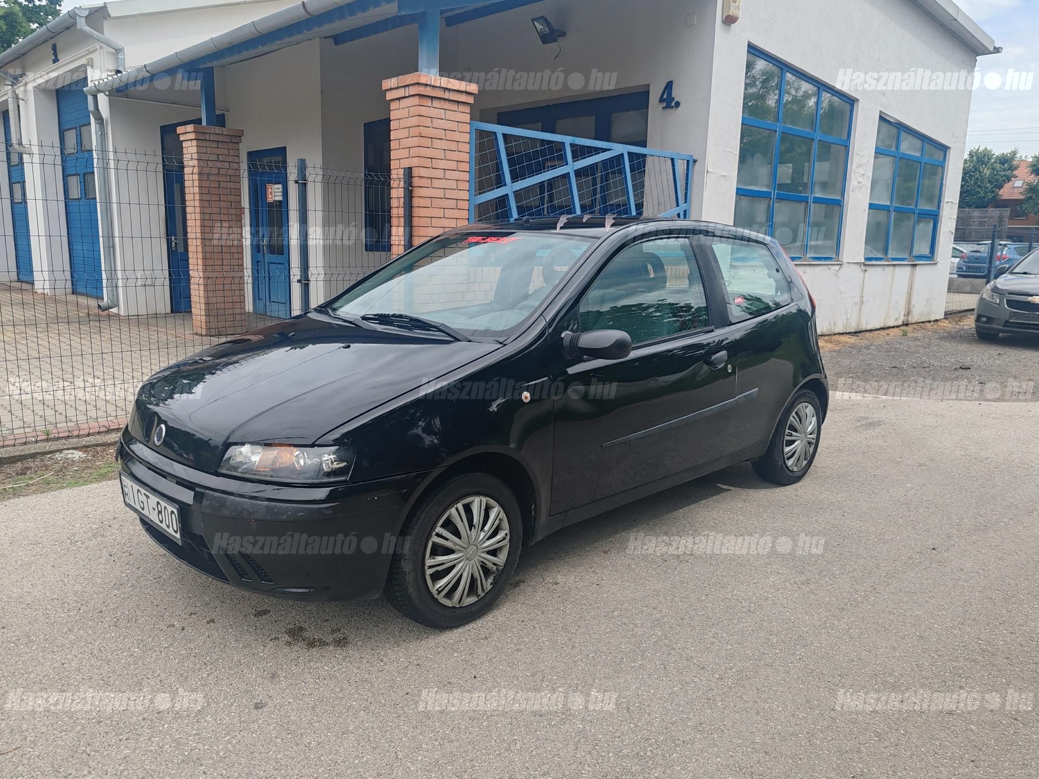 FIAT PUNTO 2002/9 - 1