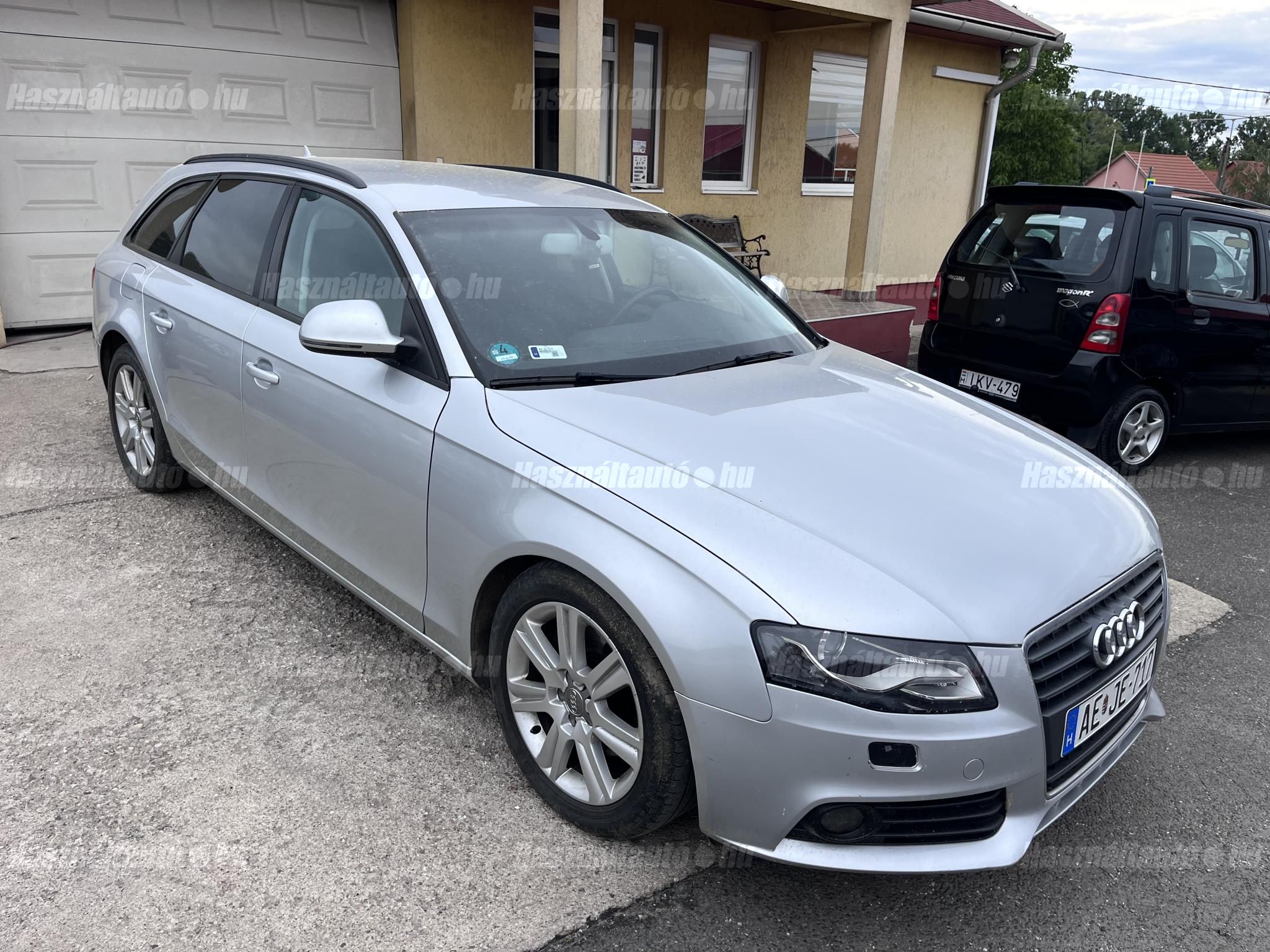 AUDI A4 2009/3 - 1