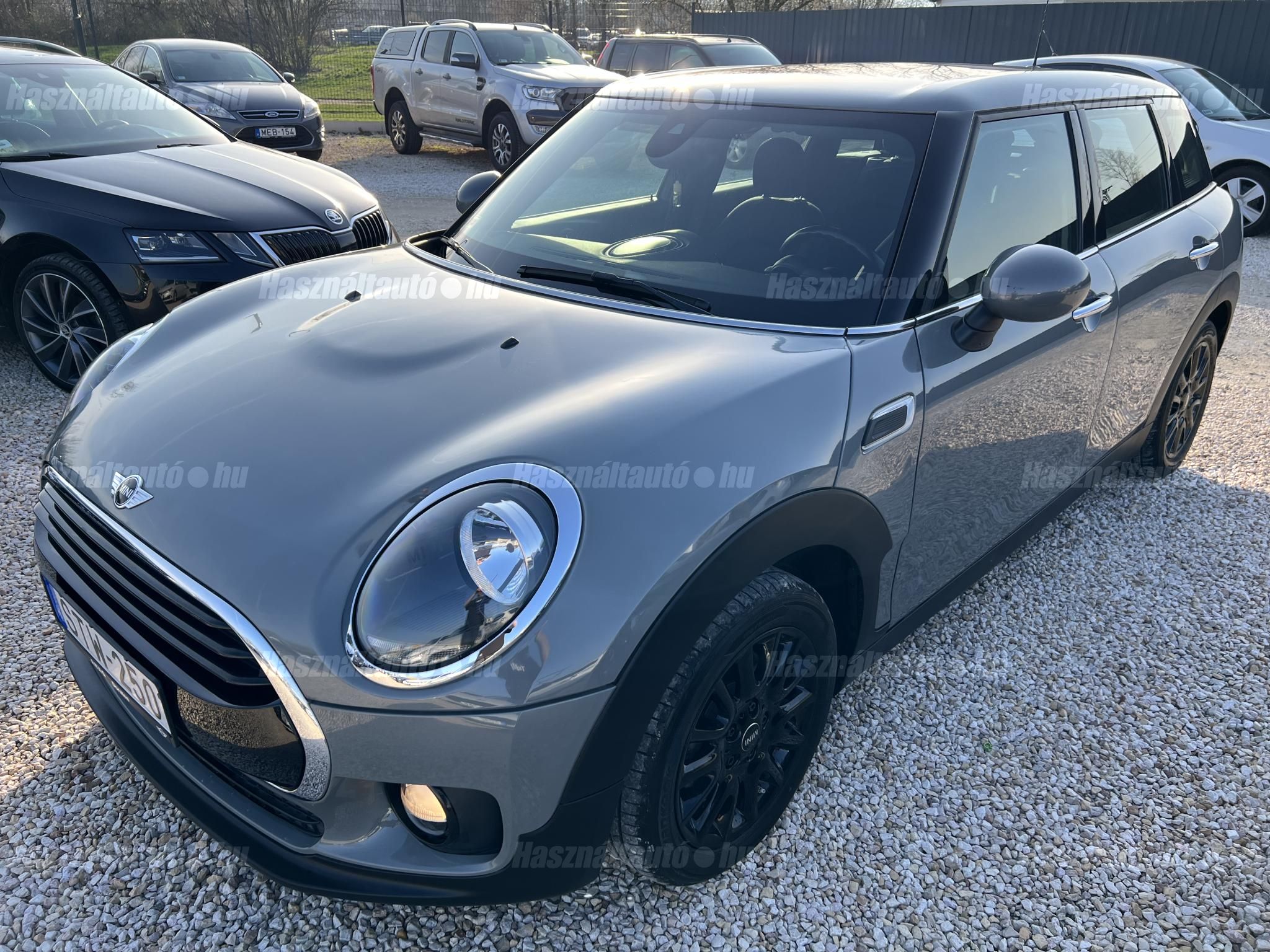 MINI CLUBMAN 2018/2 - 1