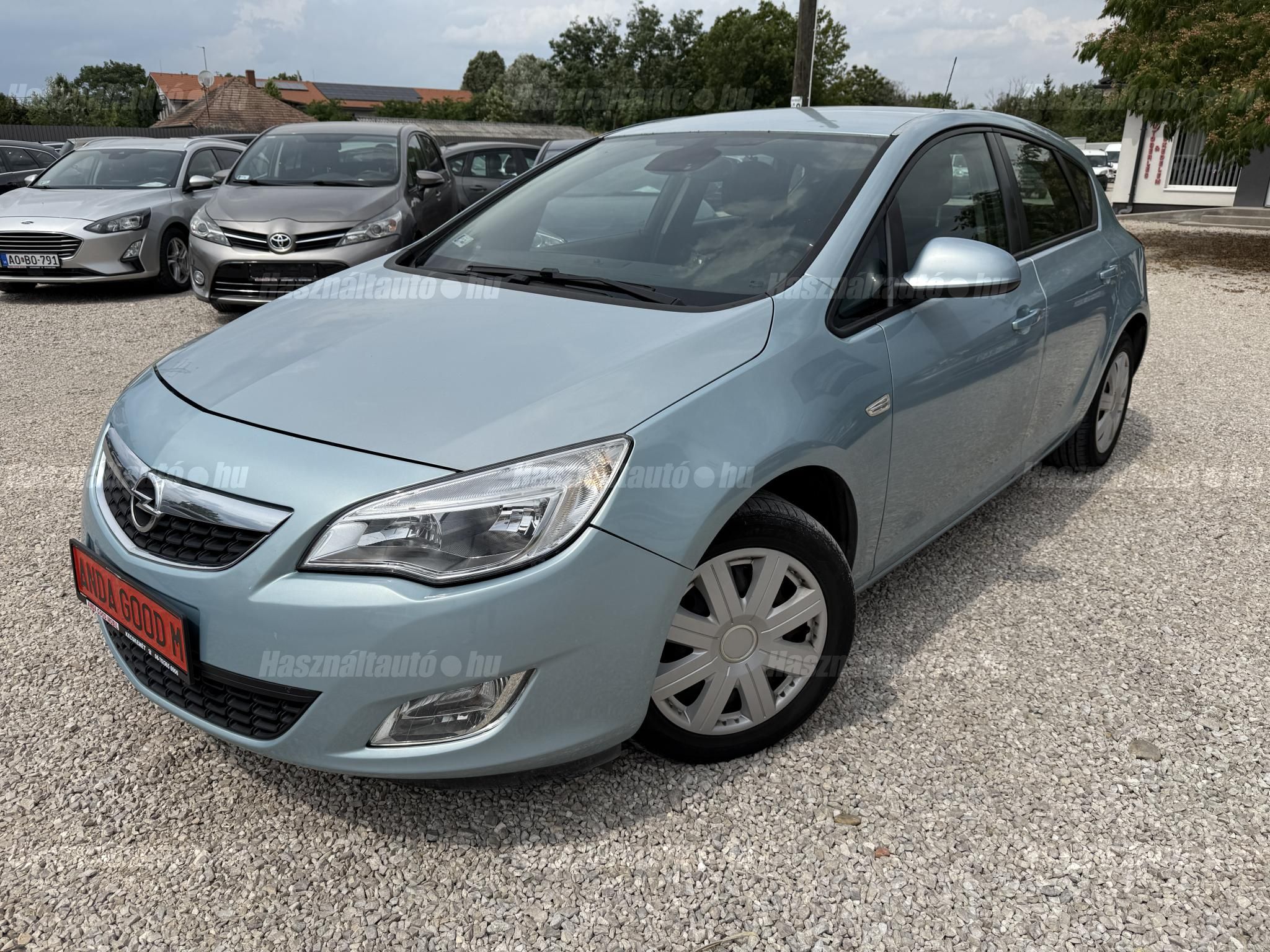 OPEL ASTRA J 2010/4 - 1