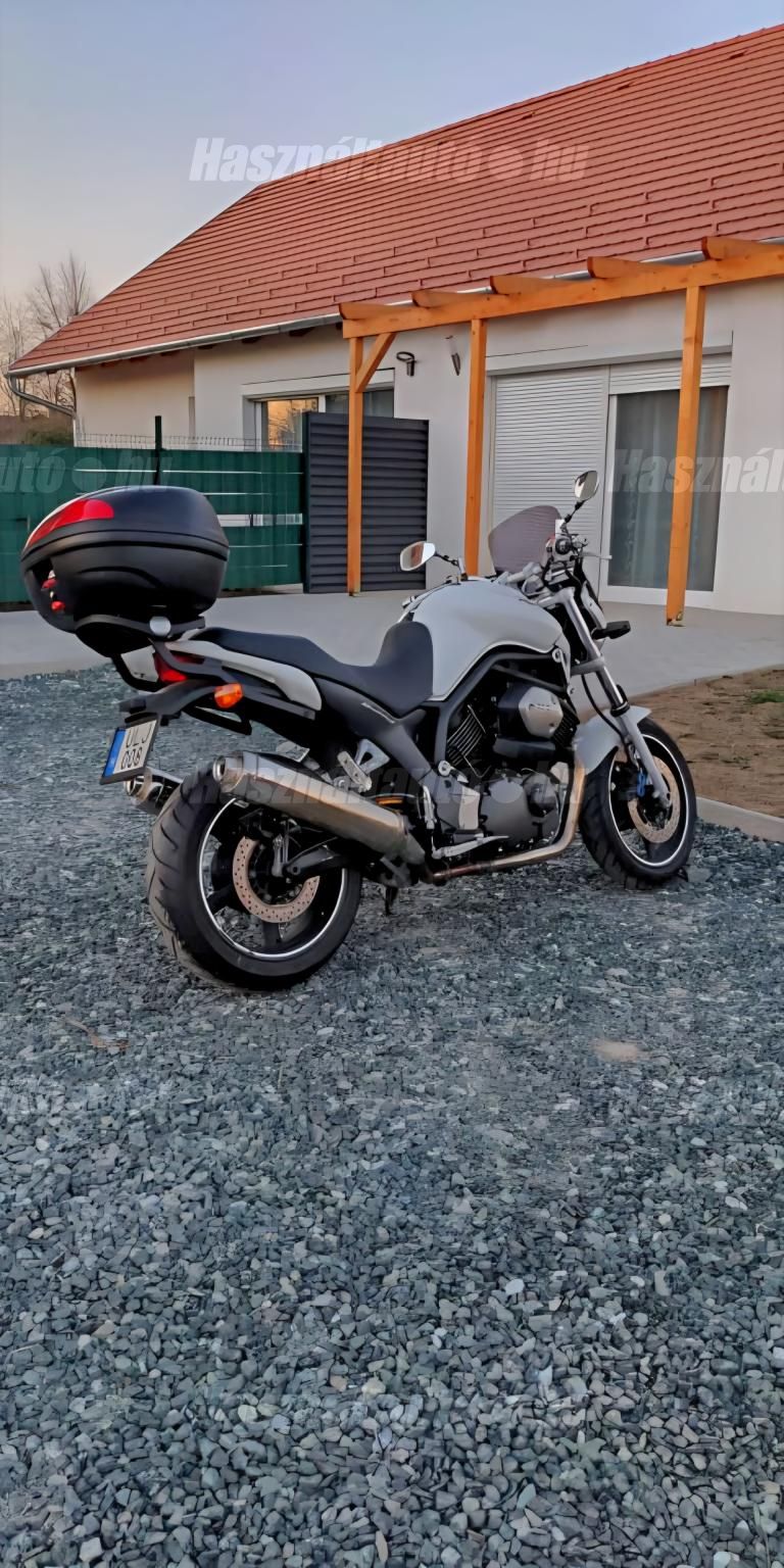YAMAHA BT 1100 2005 - 1