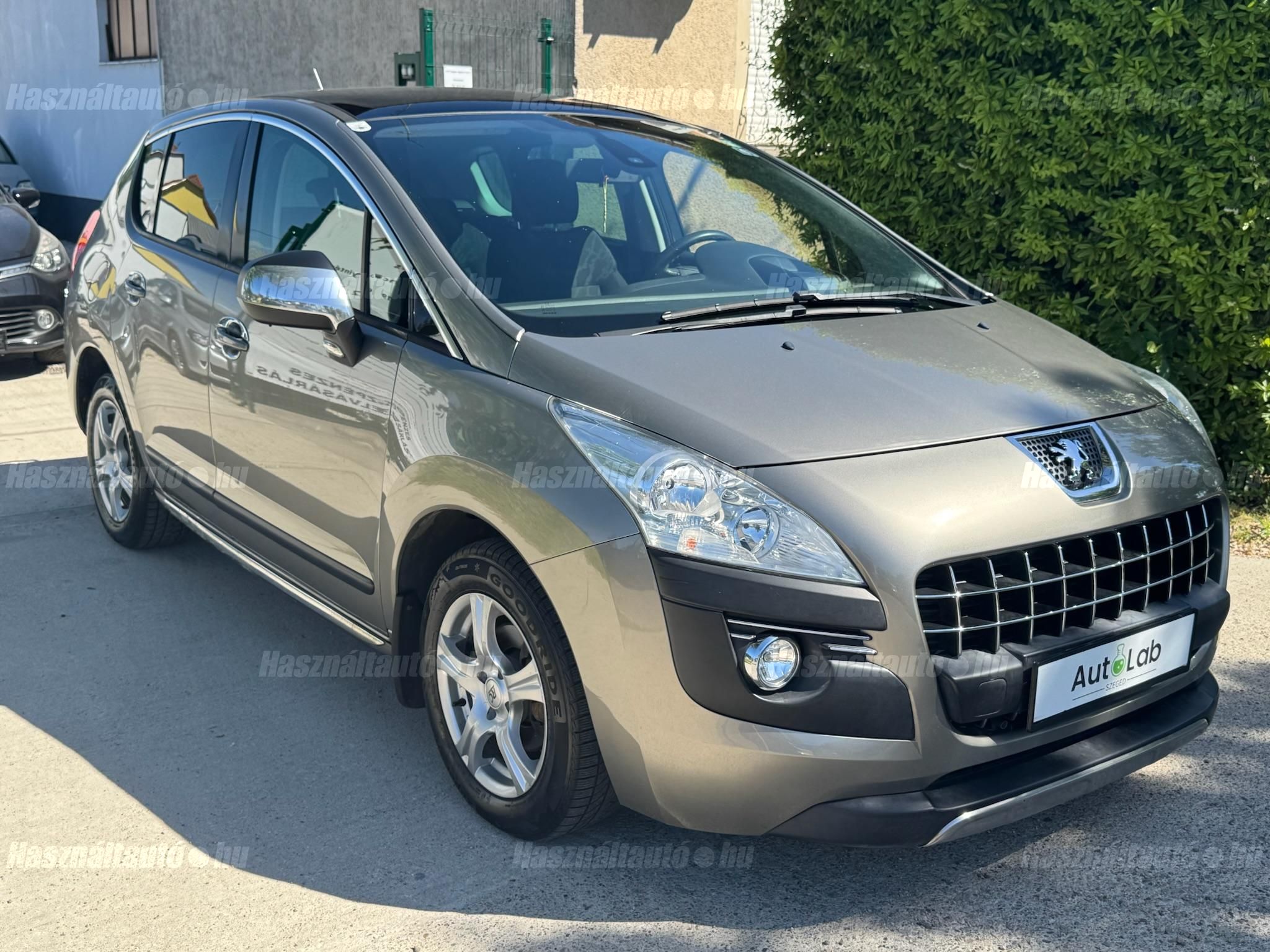 PEUGEOT 3008 2009/7 - 1