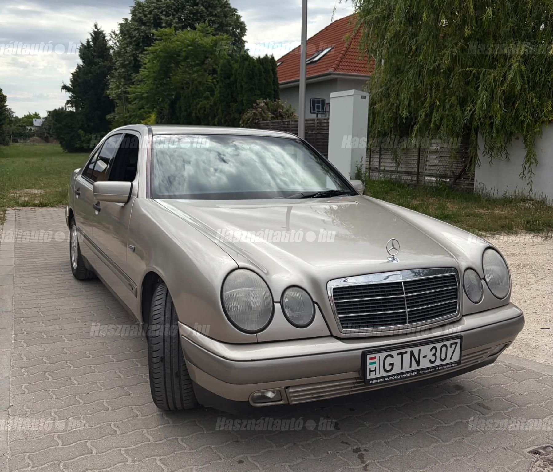 MERCEDES-BENZ E 200 1998/8 - 1