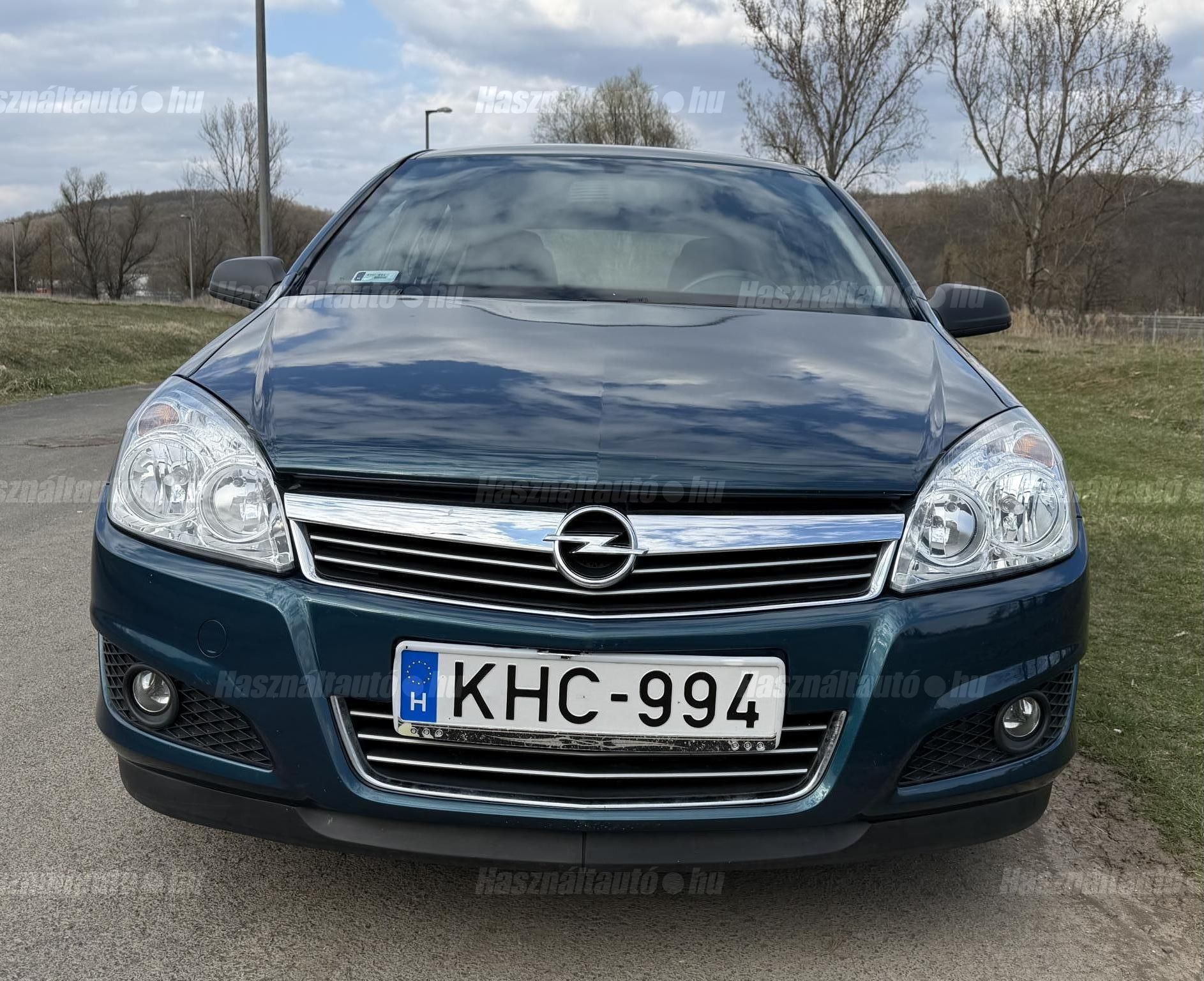 OPEL ASTRA H 2008 - 1