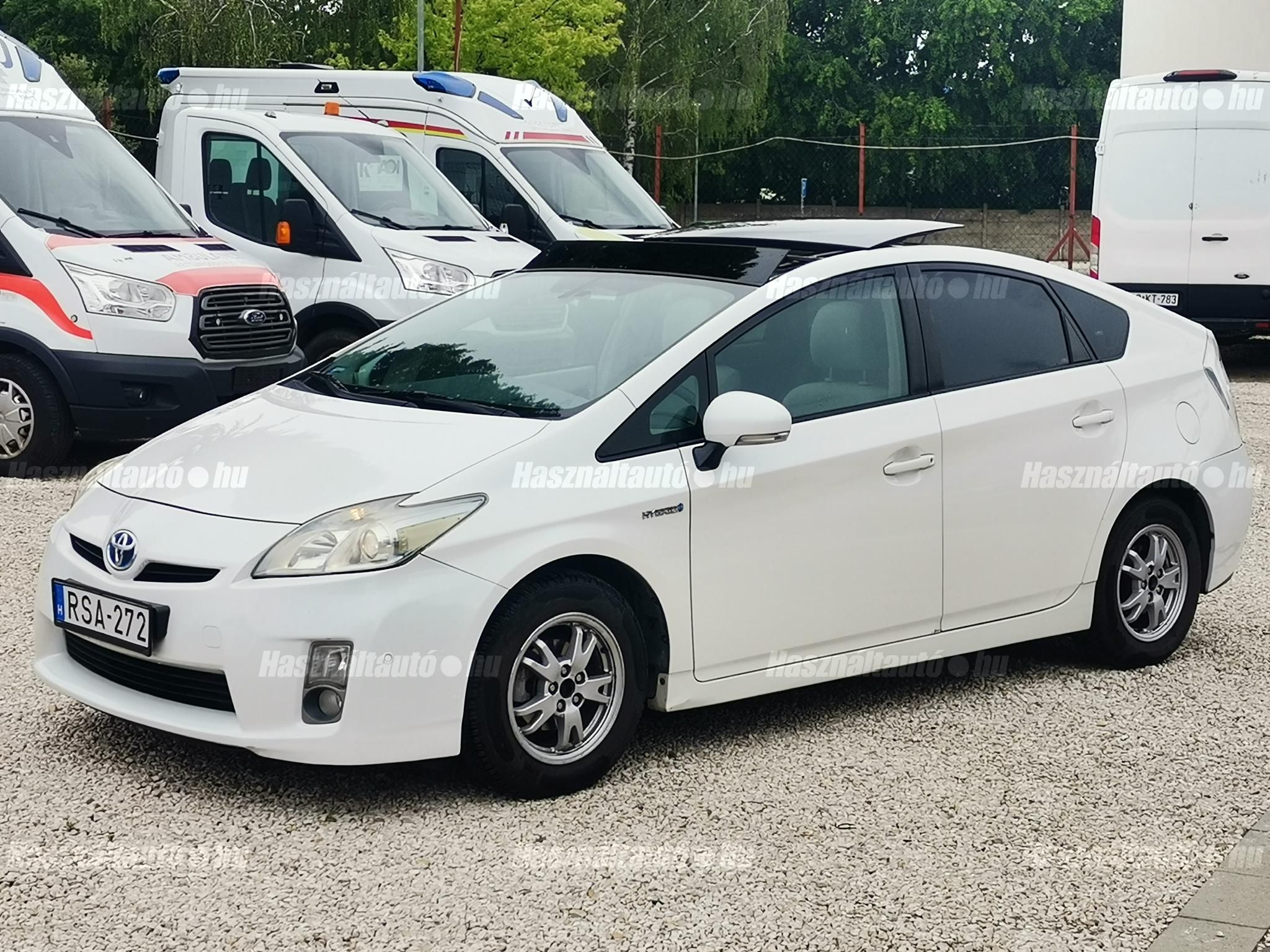 TOYOTA PRIUS 2009/10 - 1