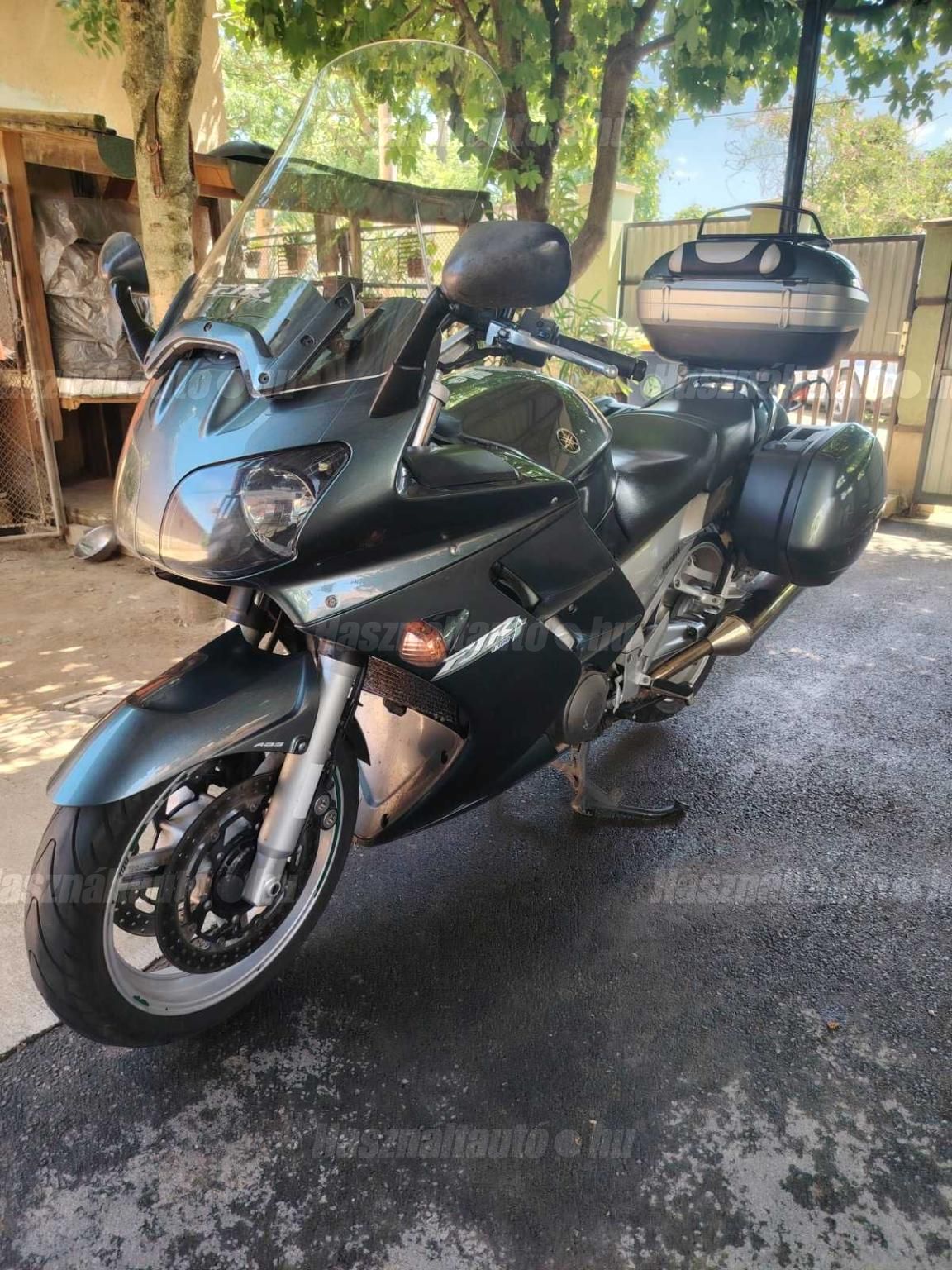 YAMAHA FJR 1300 2004/6 - 1