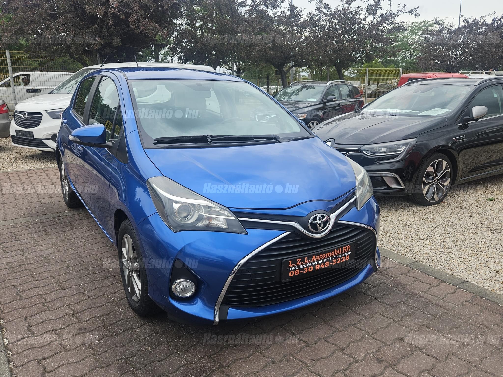 TOYOTA YARIS 2015/9 - 1