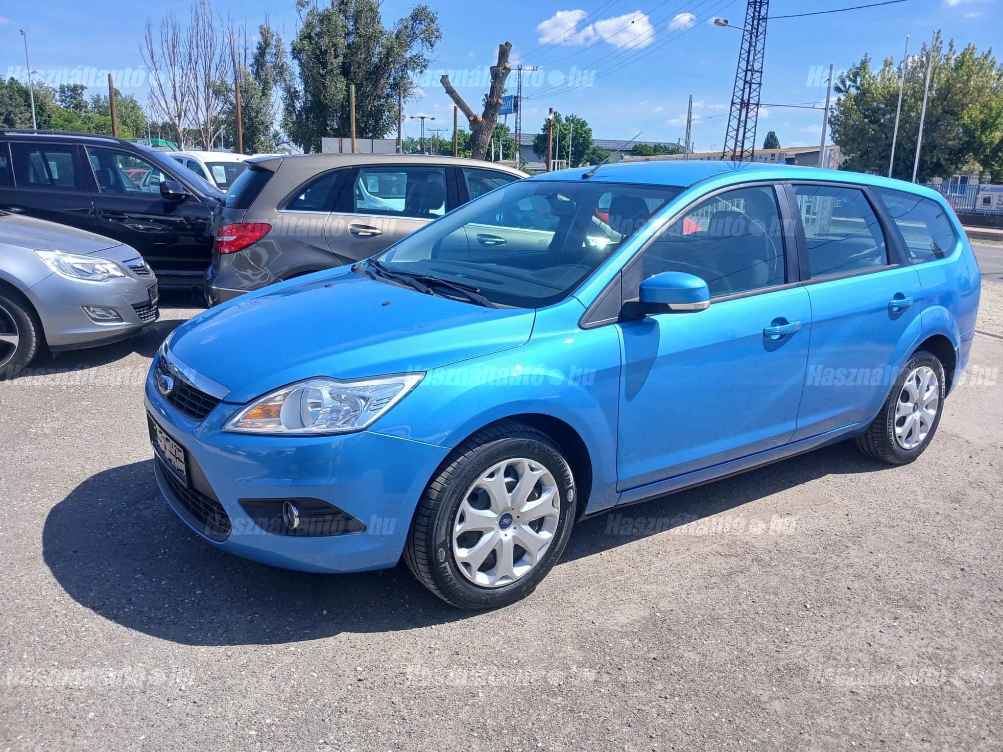 FORD FOCUS 2009/6 - 1