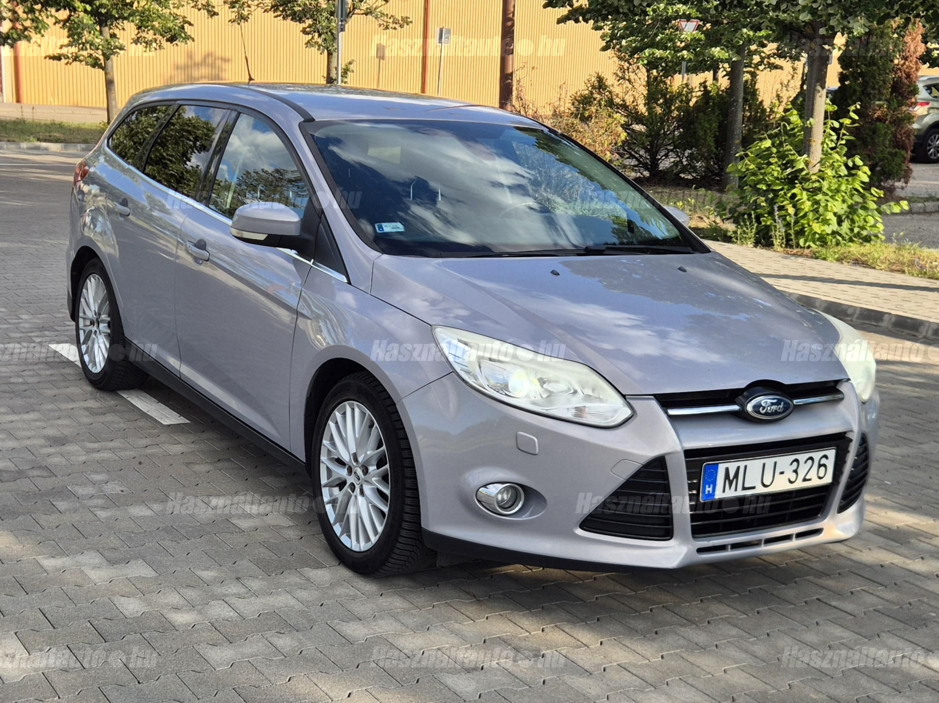 FORD FOCUS 2011/10 - 1