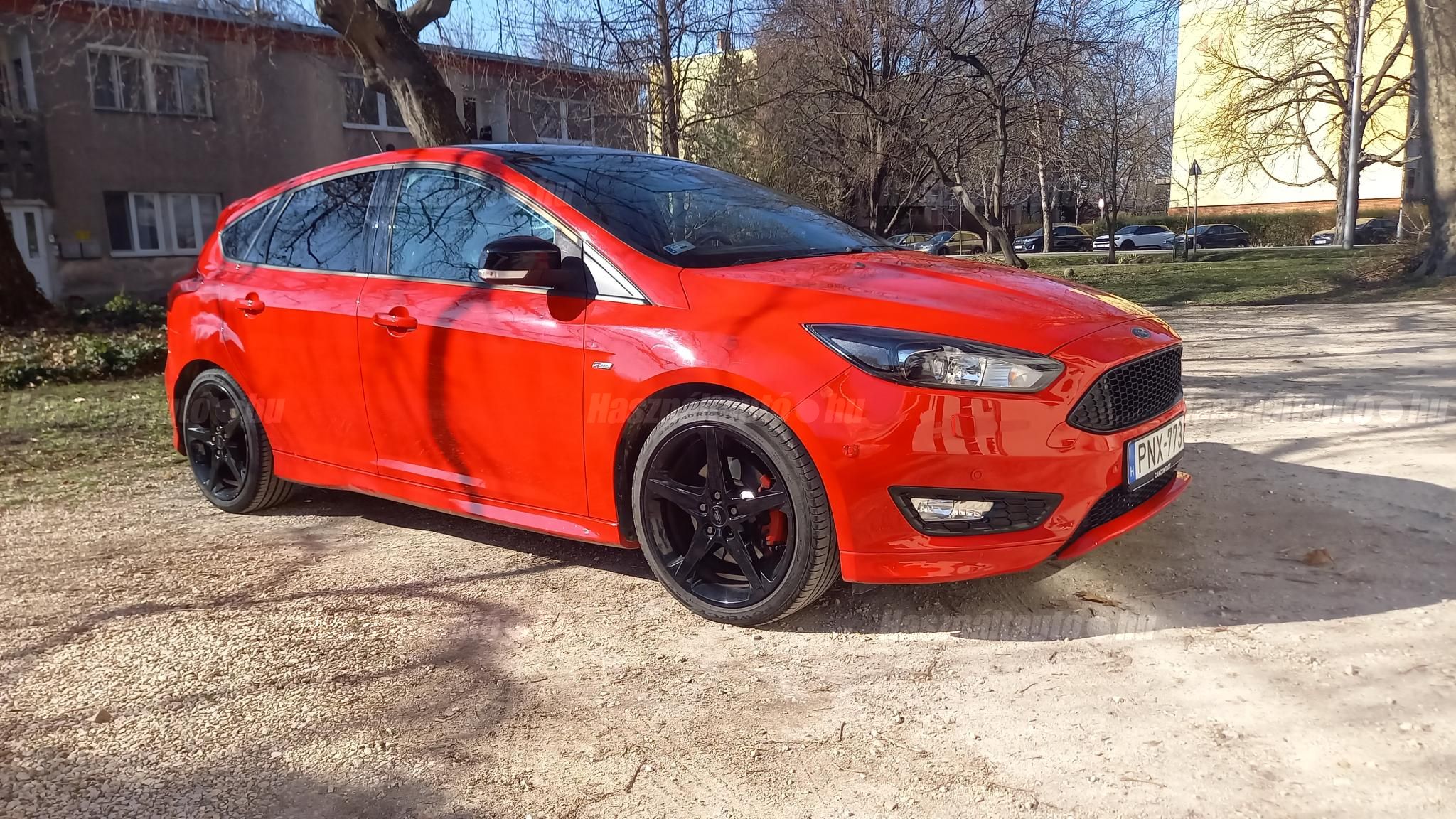 FORD FOCUS 2017/12 - 1