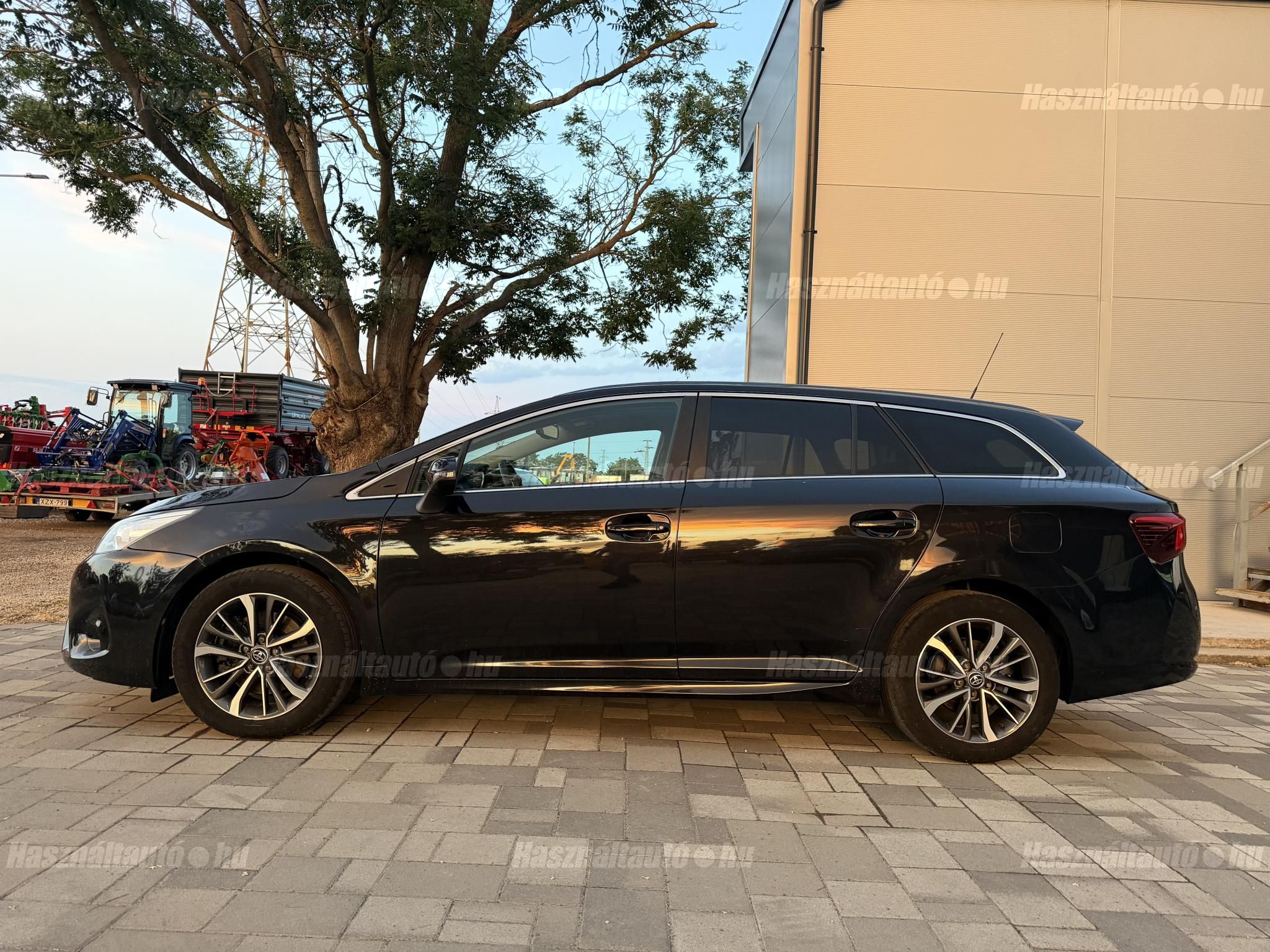 TOYOTA AVENSIS 2016/1 - 1