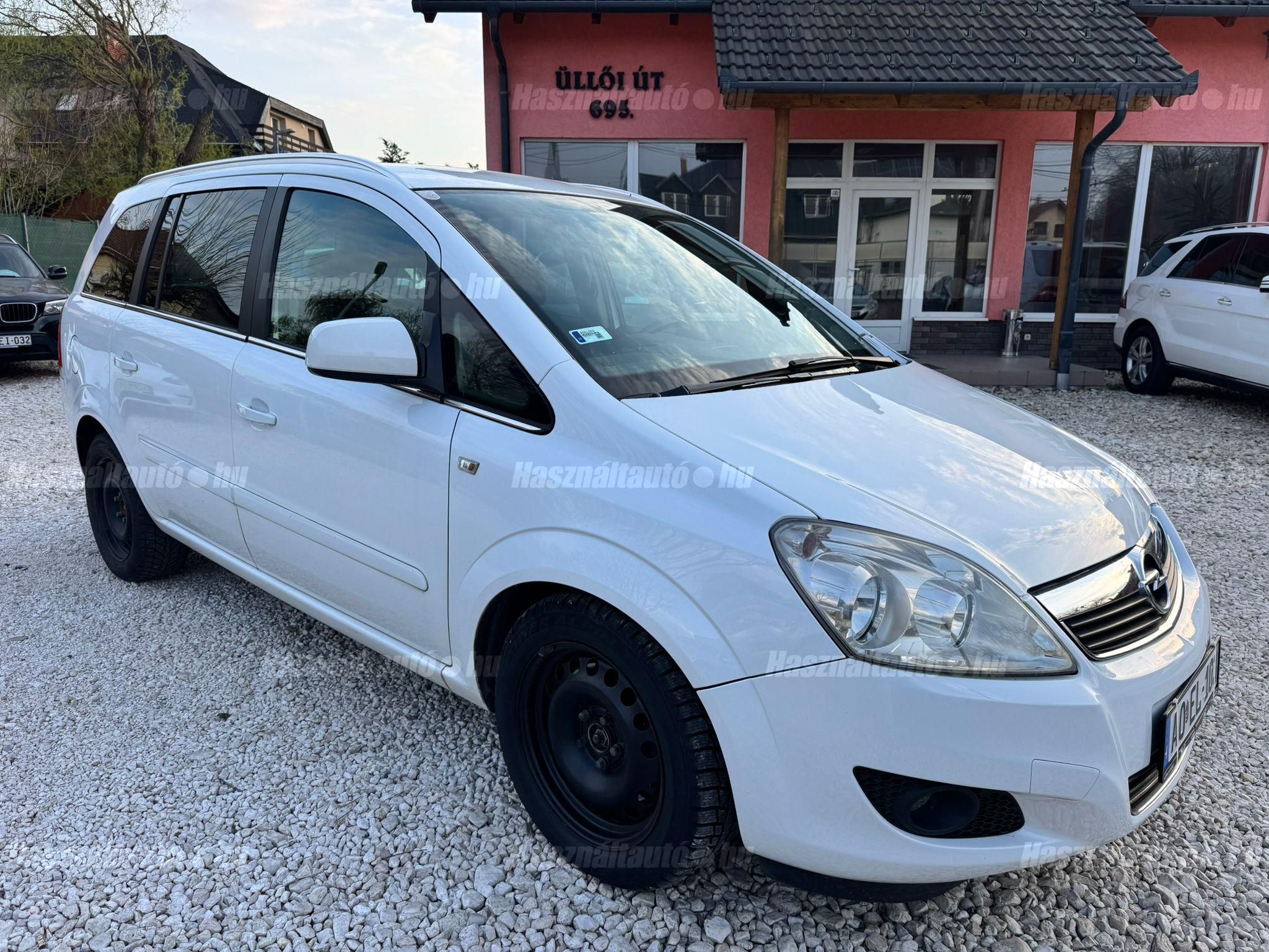 OPEL ZAFIRA B 2011/9 - 1