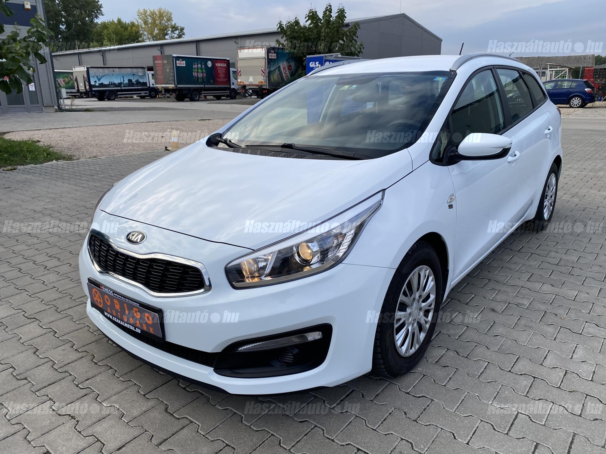 KIA CEE'D 2017/10 - 1
