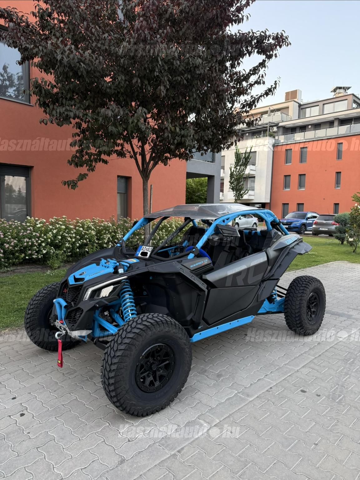 CAN-AM MAVERICK 2018/8 - 1