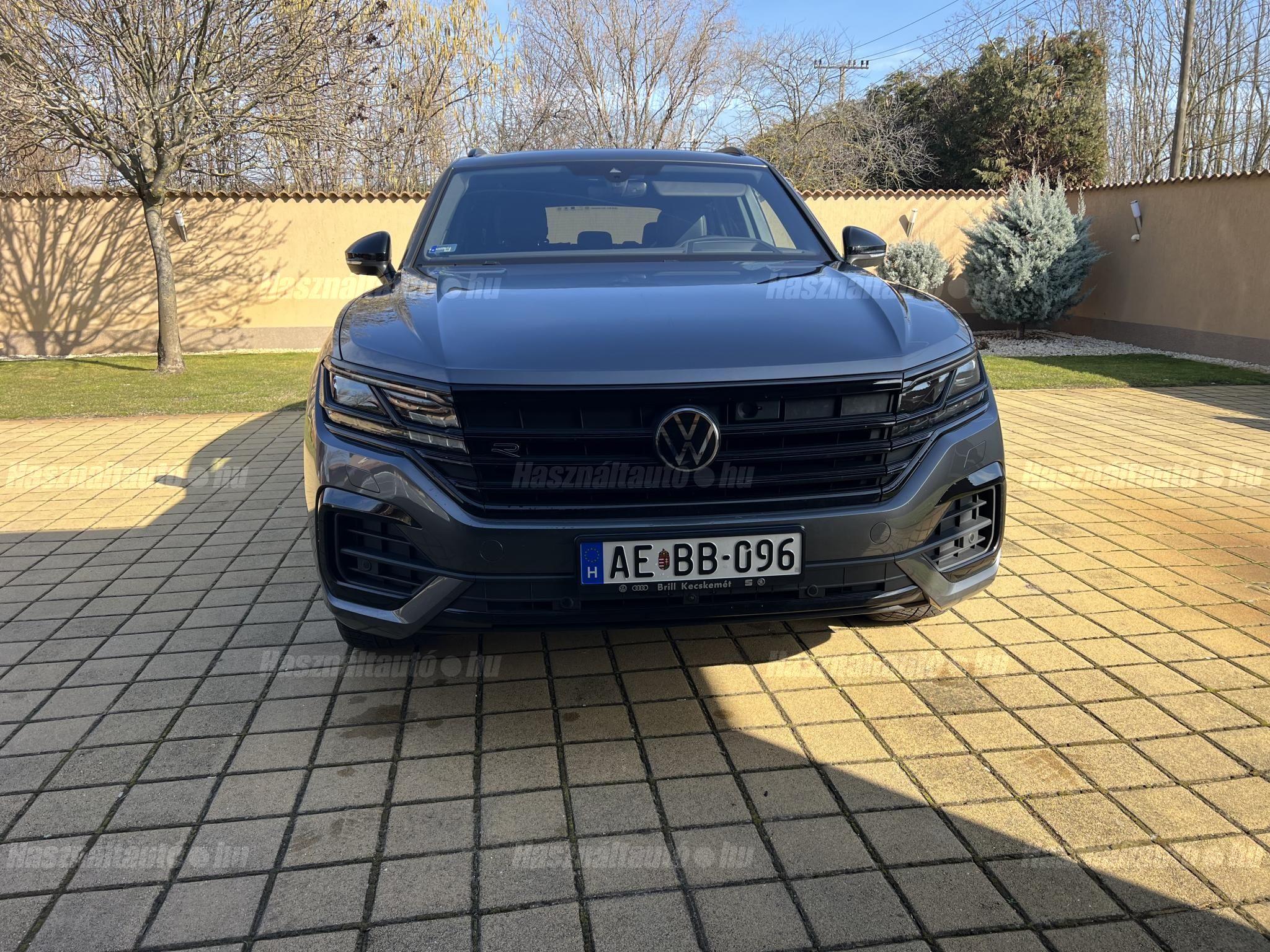 VOLKSWAGEN TOUAREG 2023/8 - 1