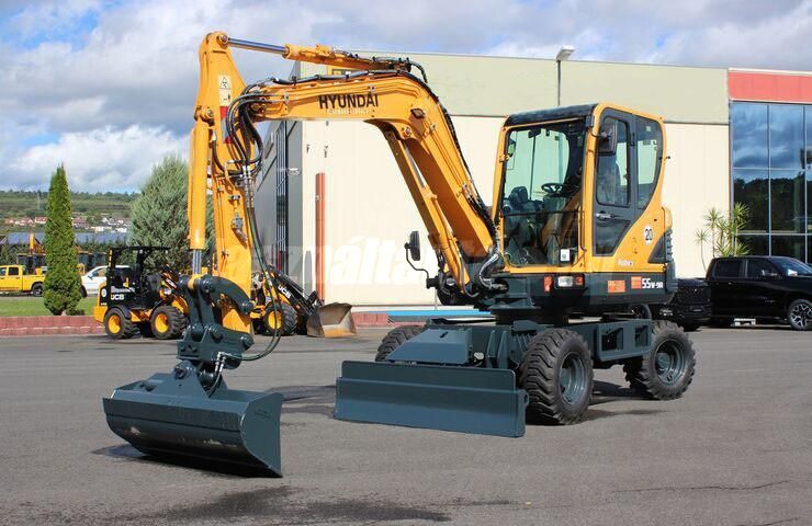 HYUNDAI 2022 - 1
