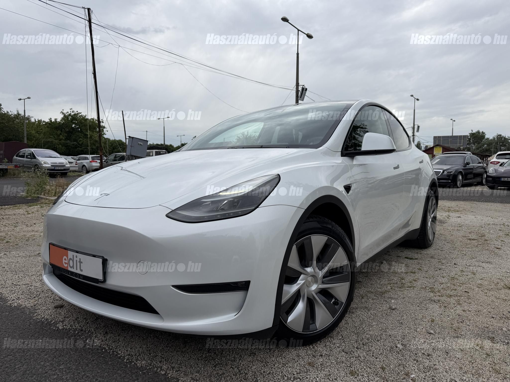 TESLA MODEL Y 2023/3 - 1