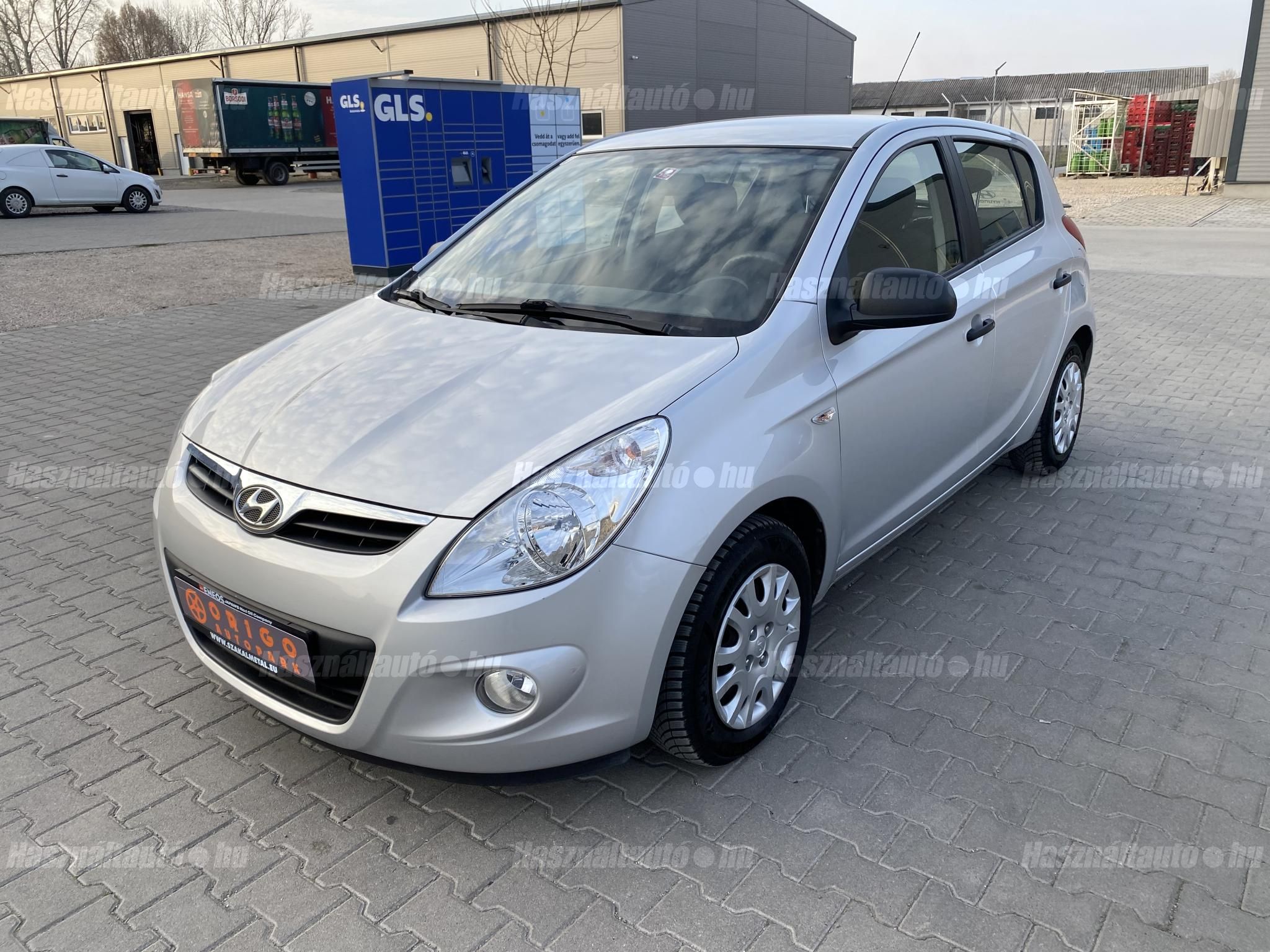 HYUNDAI I20 2012/5 - 1