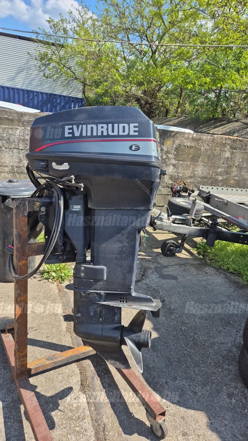 EVINRUDE 1998/9 - 1