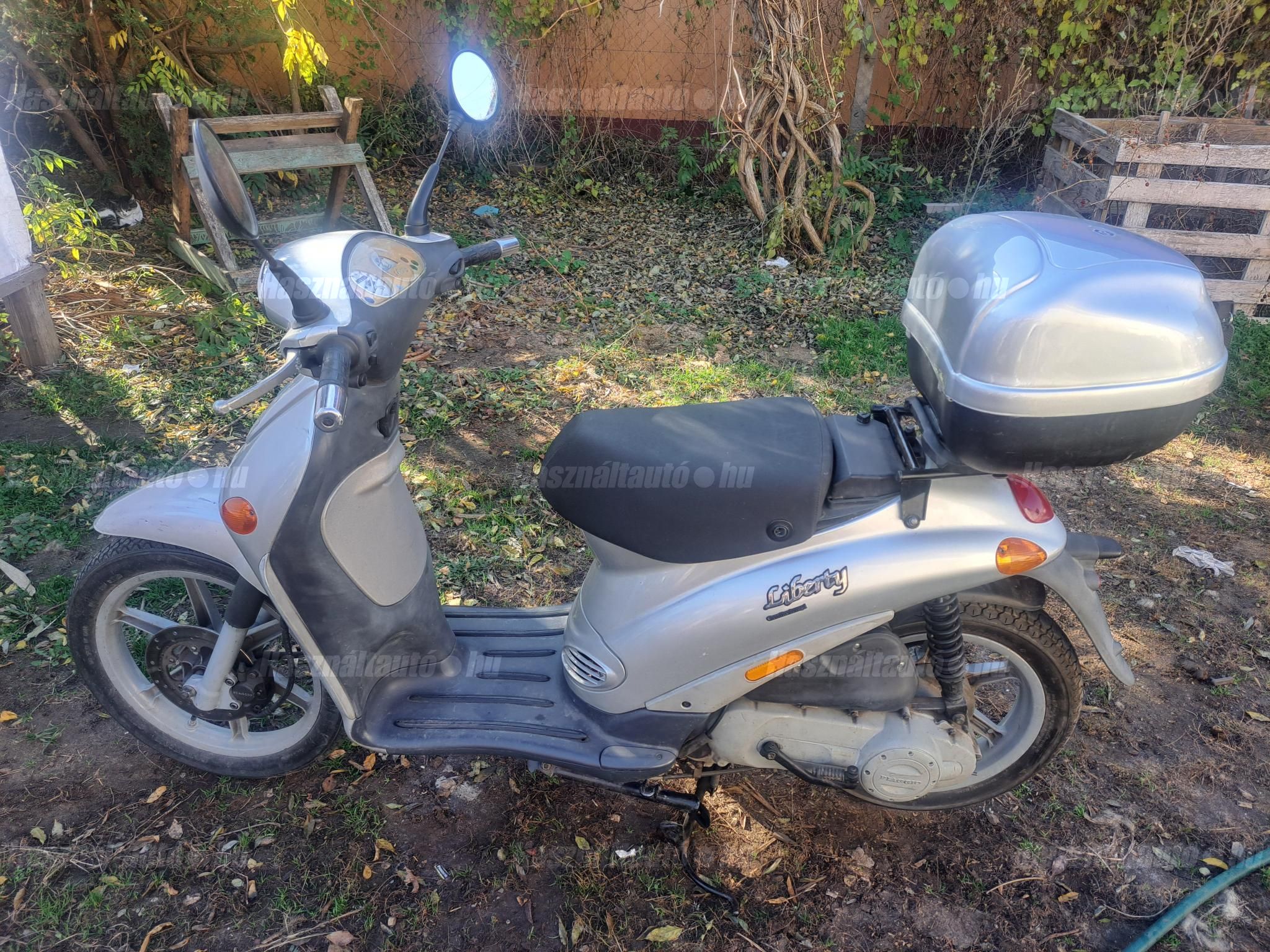 PIAGGIO LIBERTY 50 2000/8 - 1