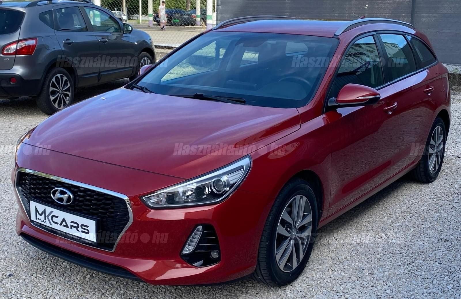 HYUNDAI I30 2018/8 - 1