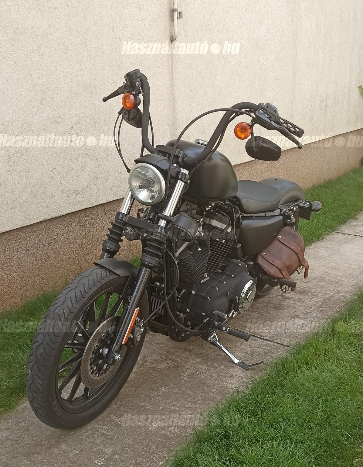 HARLEY-DAVIDSON SPORTSTER 883 IRON 2011/4 - 1