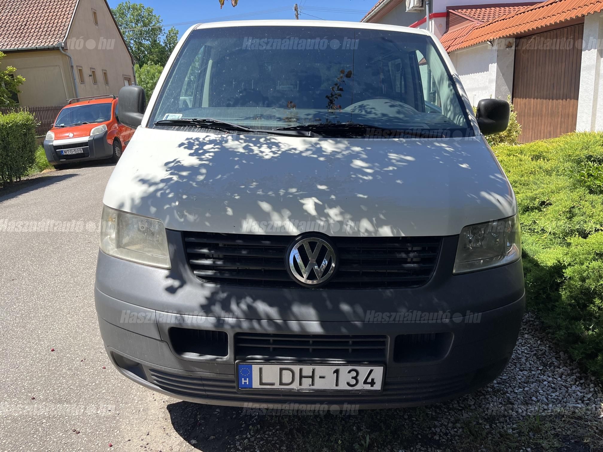 VOLKSWAGEN TRANSPORTER 2008/6 - 1