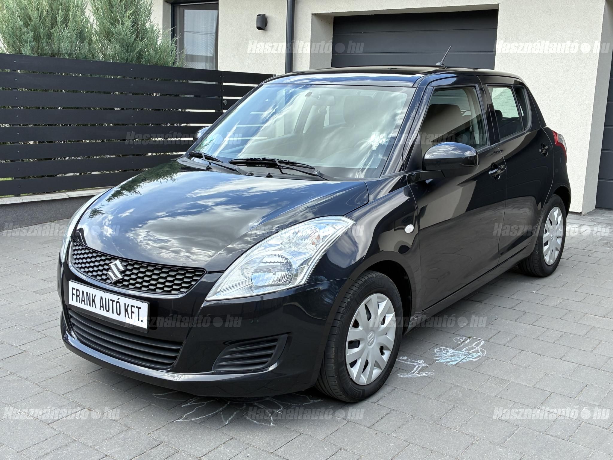 SUZUKI SWIFT 2010/11 - 1