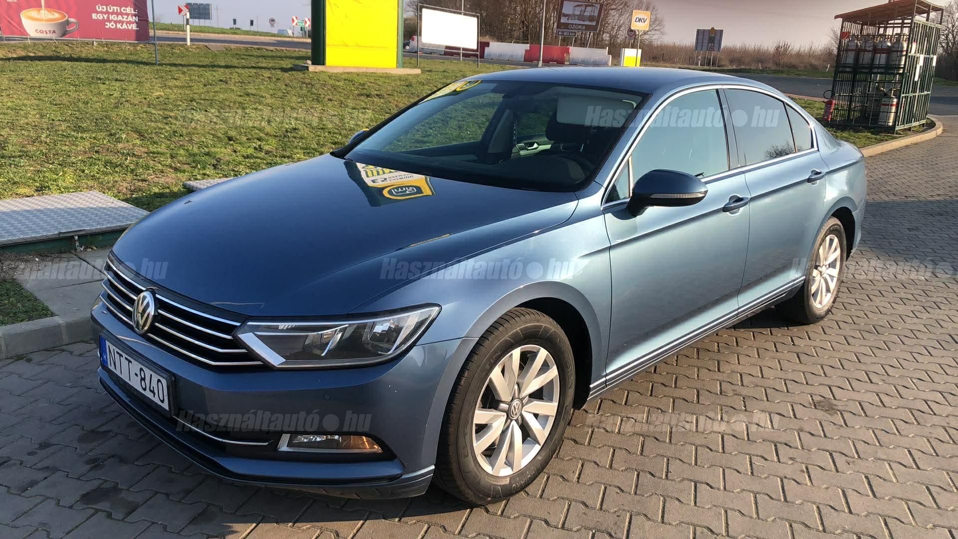 VOLKSWAGEN PASSAT VIII 2016/11 - 1