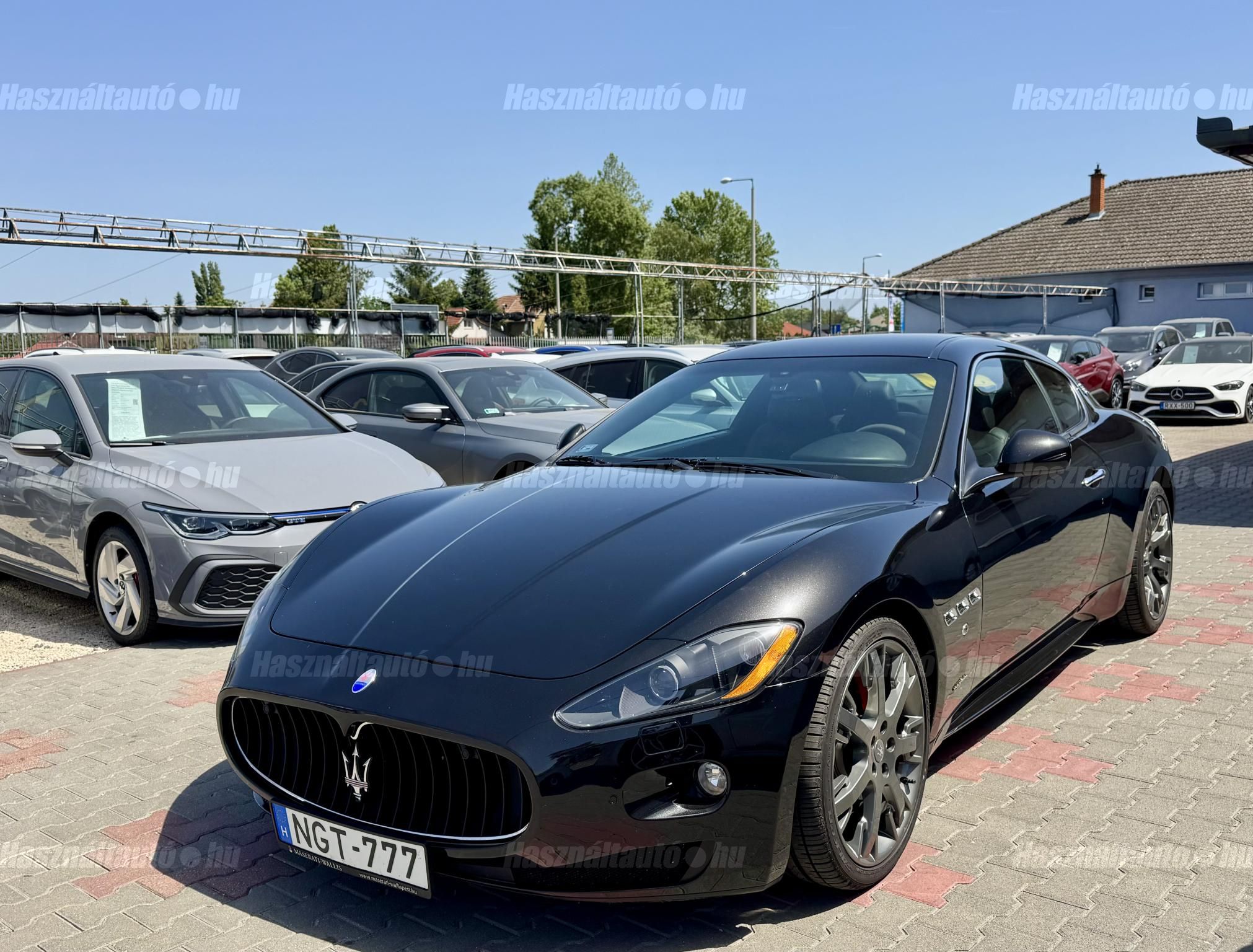 MASERATI GRANTURISMO 2011/8 - 1
